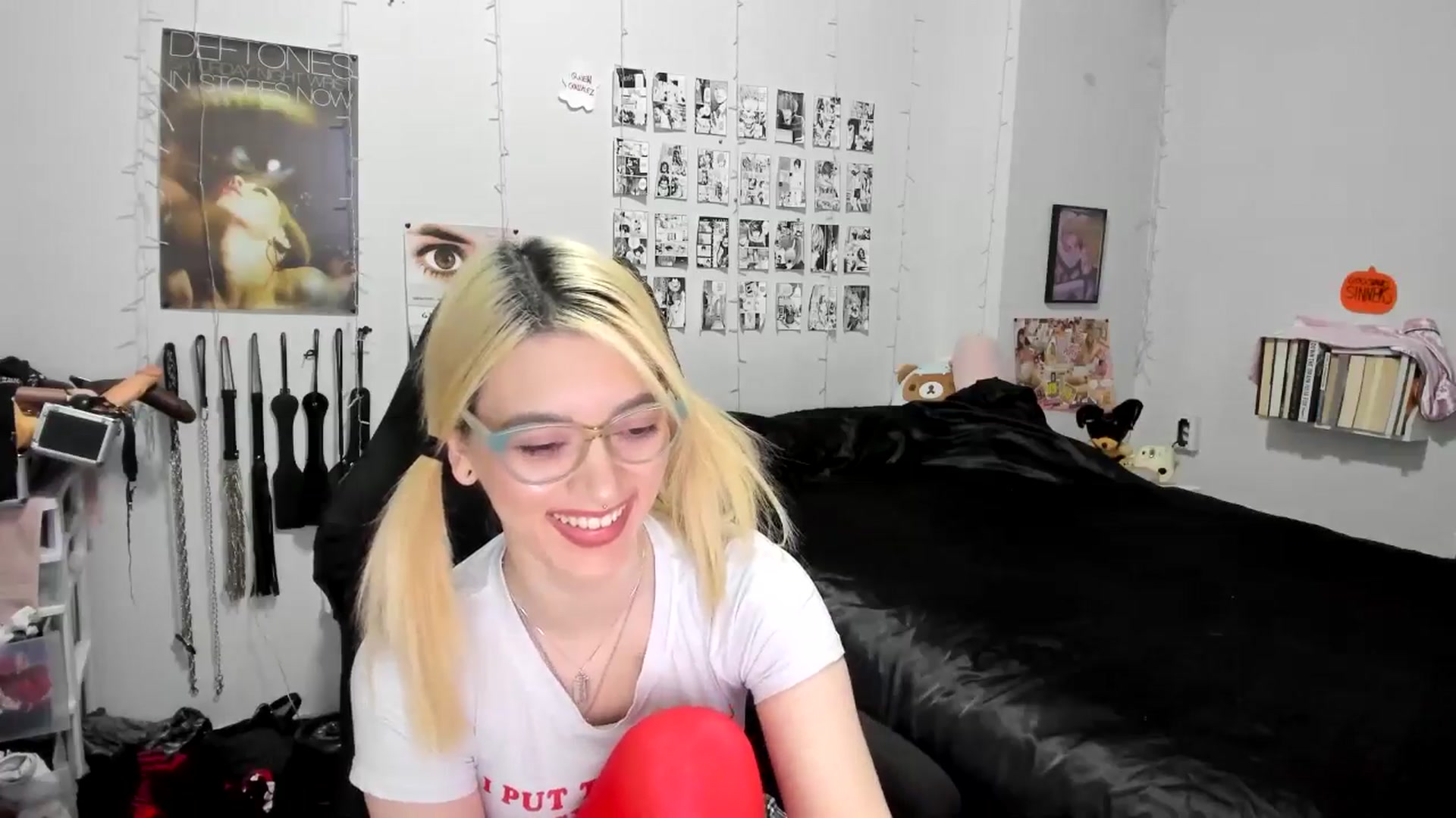 Gallery image thumbnail from AnnaTame's myfreecams stream on, 11/10/2025, 04:59 image 12 of 20