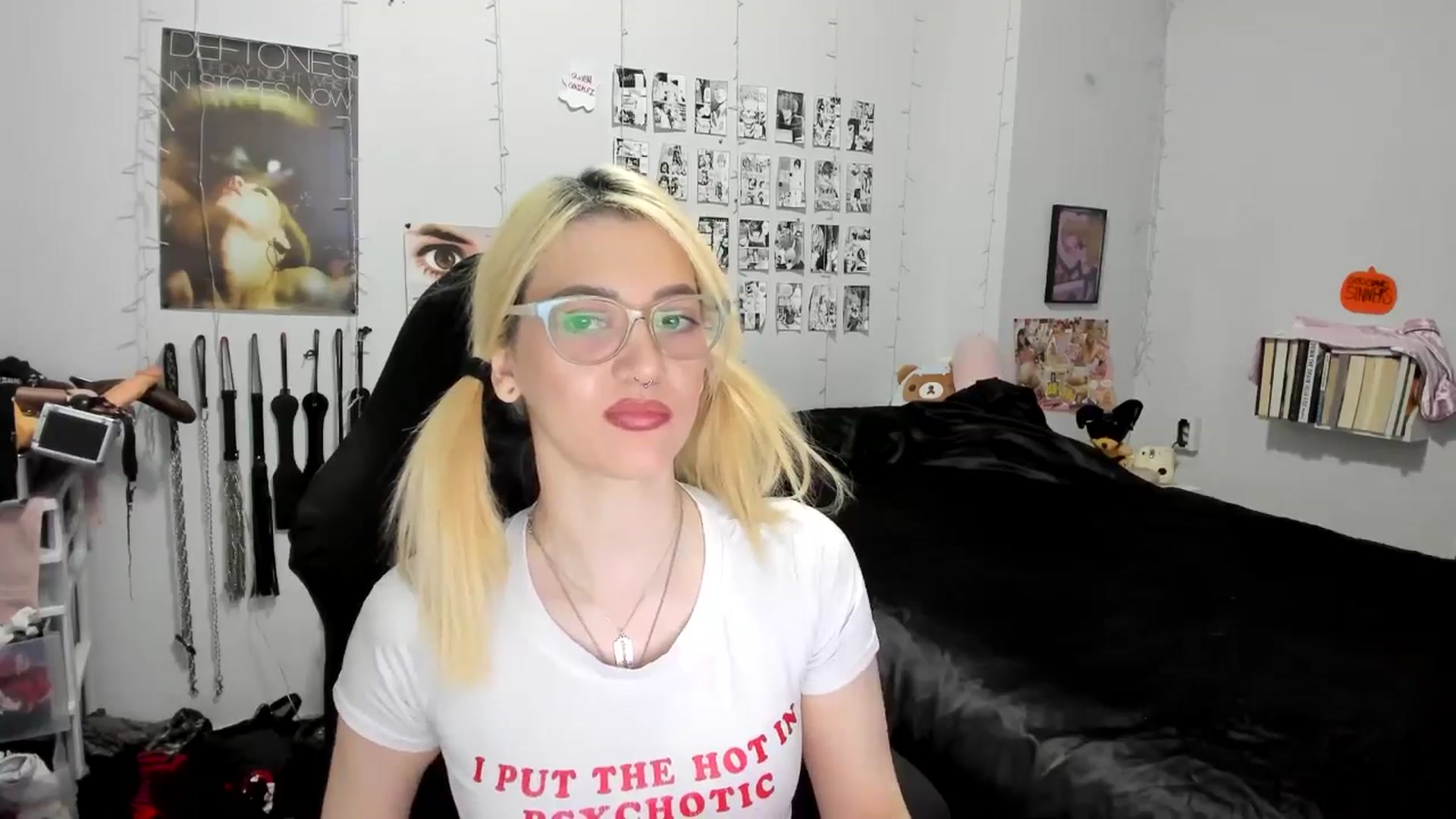 Gallery image thumbnail from AnnaTame's myfreecams stream on, 11/10/2025, 04:59 image 10 of 20