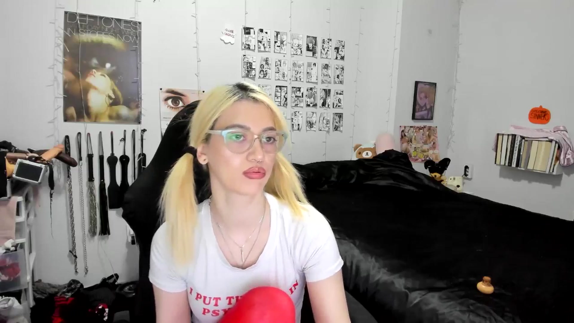 Gallery image thumbnail from AnnaTame's myfreecams stream on, 11/10/2025, 04:59 image 4 of 20