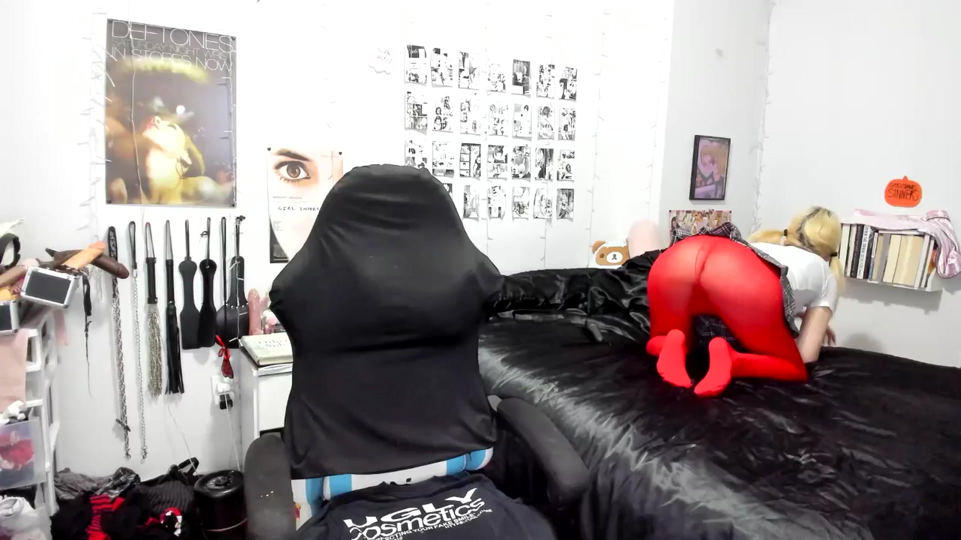 Gallery image thumbnail from AnnaTame's myfreecams stream on, 11/10/2025, 04:59 image 16 of 20