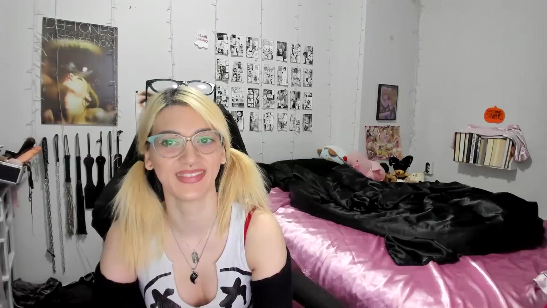 Gallery image thumbnail from AnnaTame's myfreecams stream on, 11/11/2025, 06:18 image 15 of 20