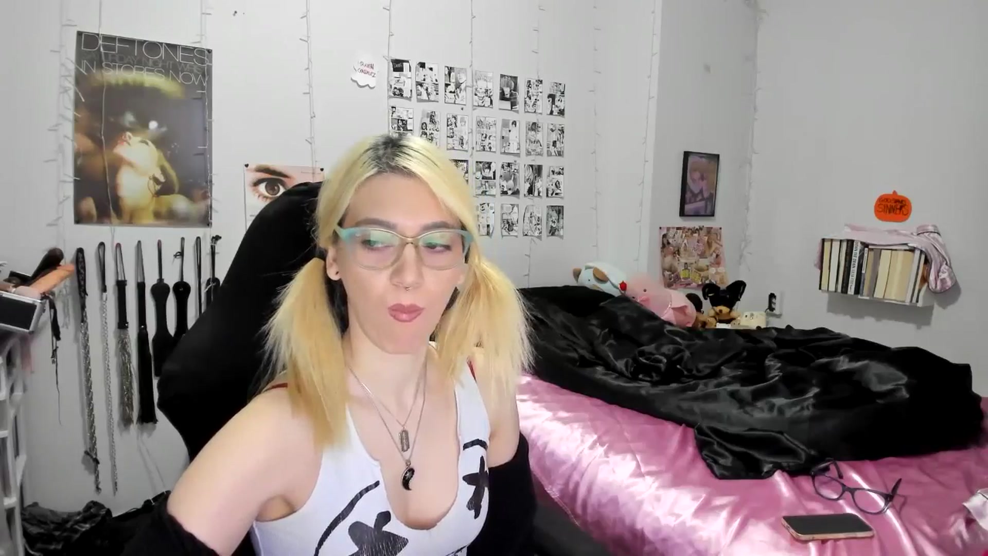 Gallery image thumbnail from AnnaTame's myfreecams stream on, 11/11/2025, 06:18 image 7 of 20