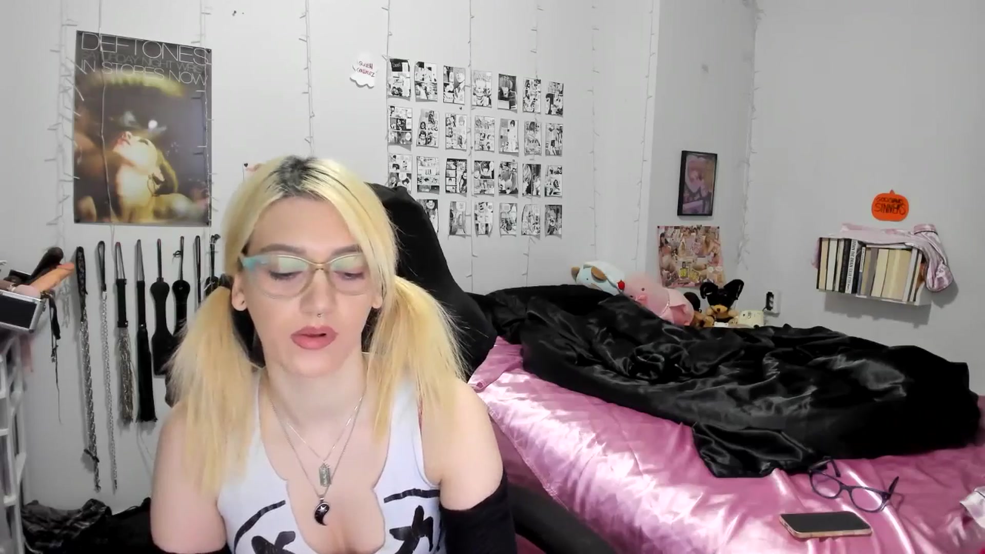 Gallery image thumbnail from AnnaTame's myfreecams stream on, 11/11/2025, 06:18 image 4 of 20