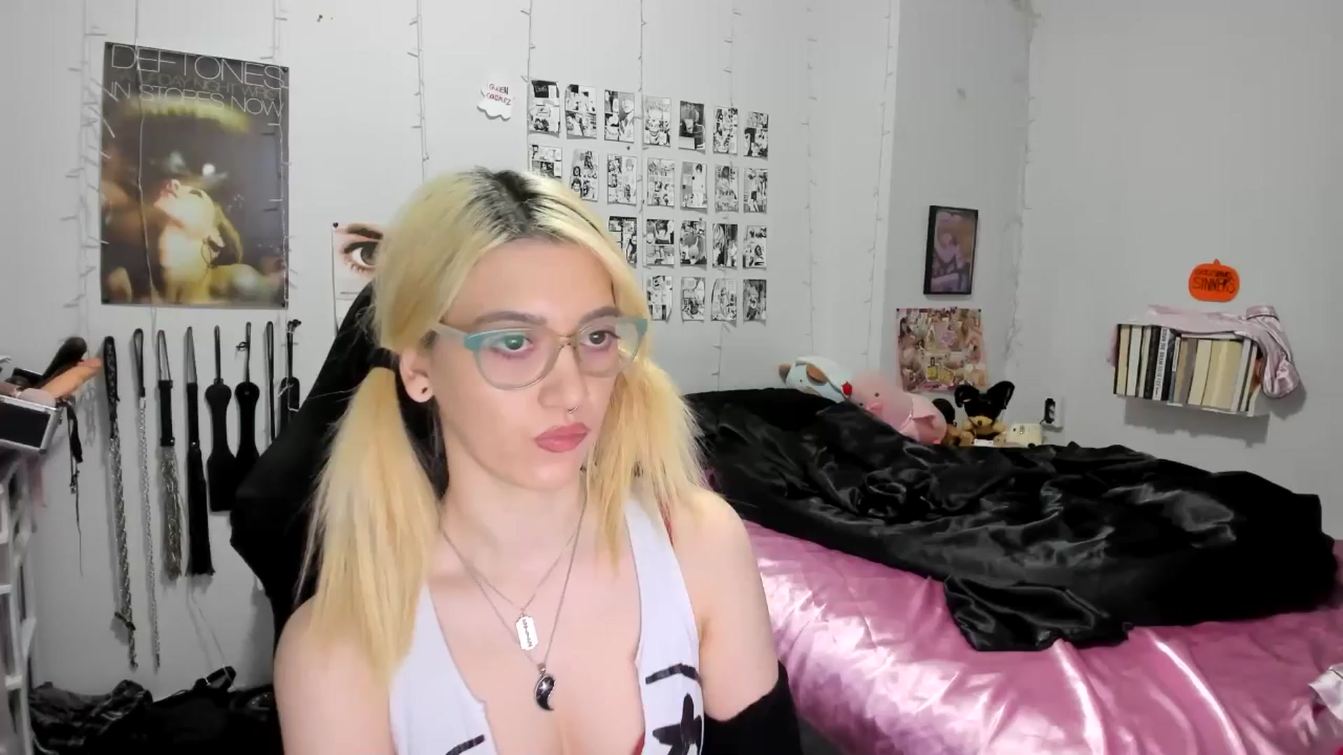 Gallery image thumbnail from AnnaTame's myfreecams stream on, 11/11/2025, 06:37 image 15 of 20
