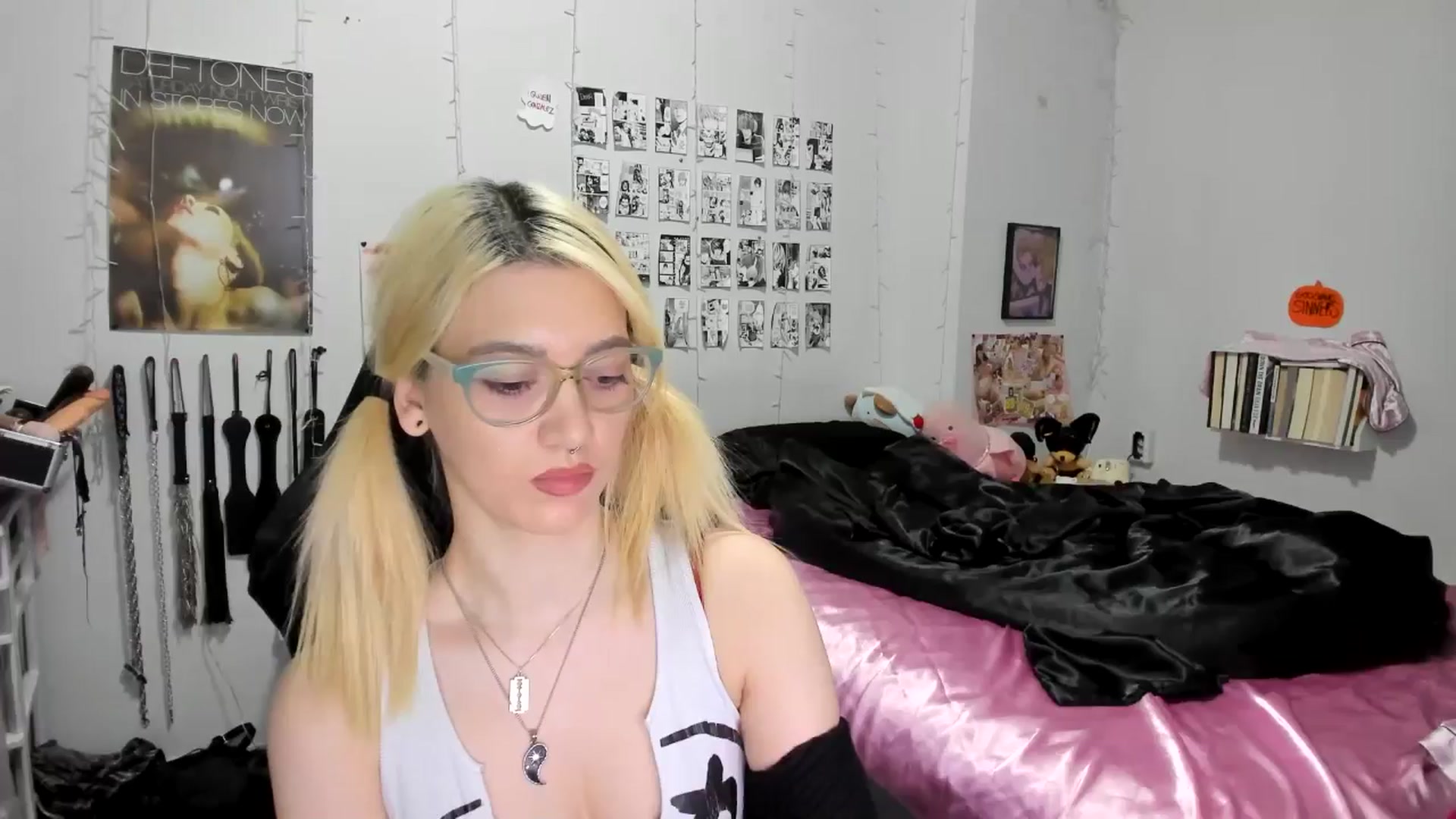 Gallery image thumbnail from AnnaTame's myfreecams stream on, 11/11/2025, 06:37 image 10 of 20