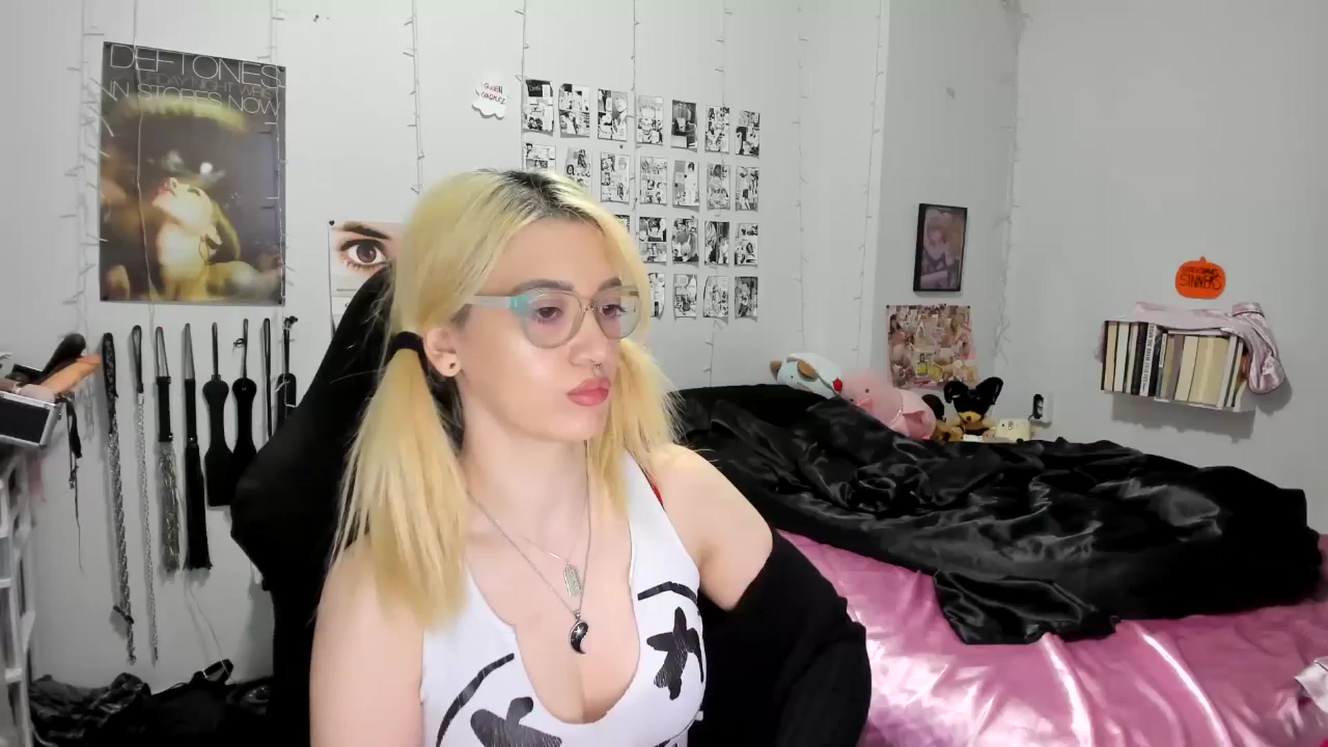 Gallery image thumbnail from AnnaTame's myfreecams stream on, 11/11/2025, 06:37 image 4 of 20