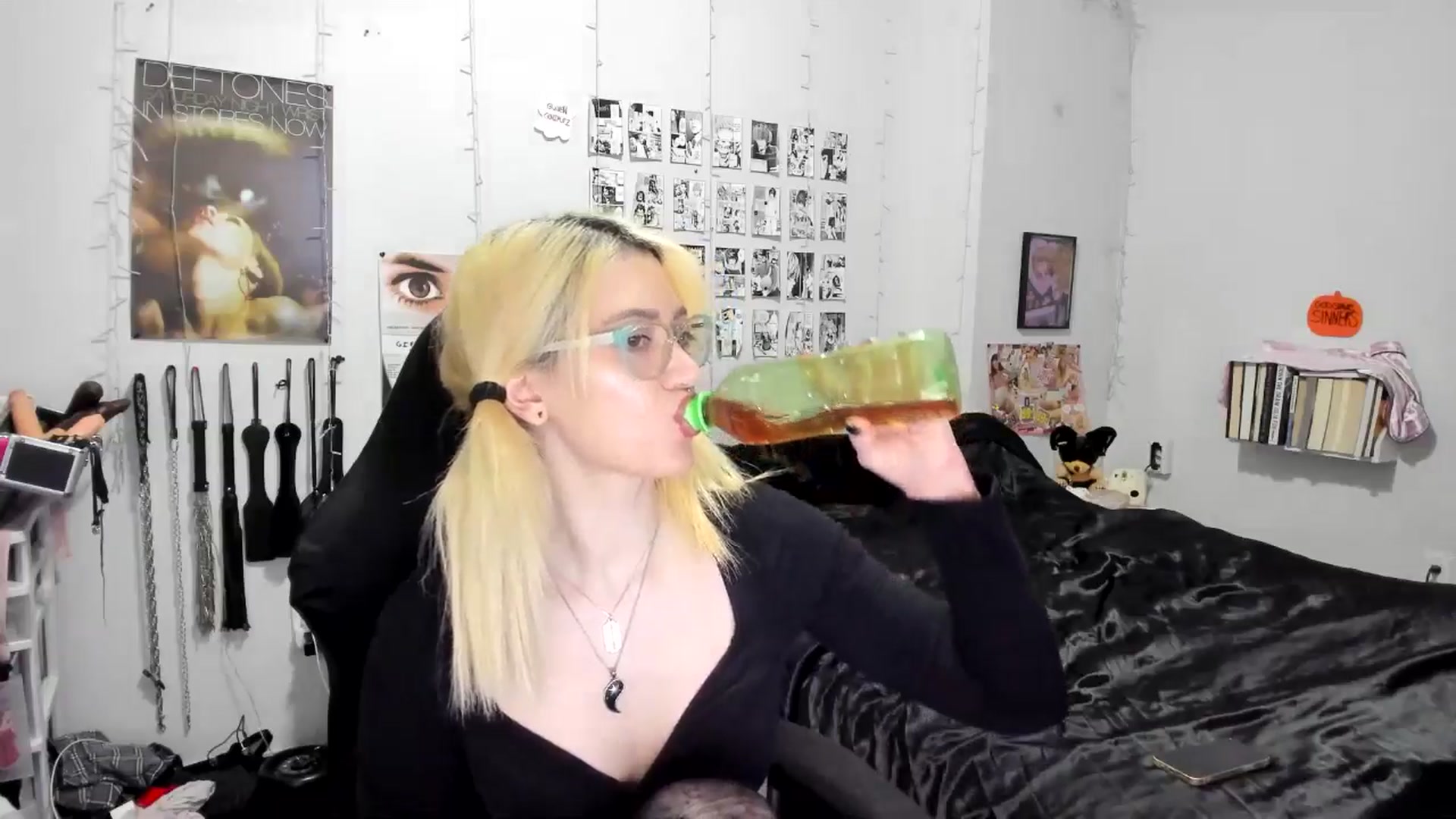 Gallery image thumbnail from AnnaTame's myfreecams stream on, 11/12/2025, 06:15 image 12 of 20