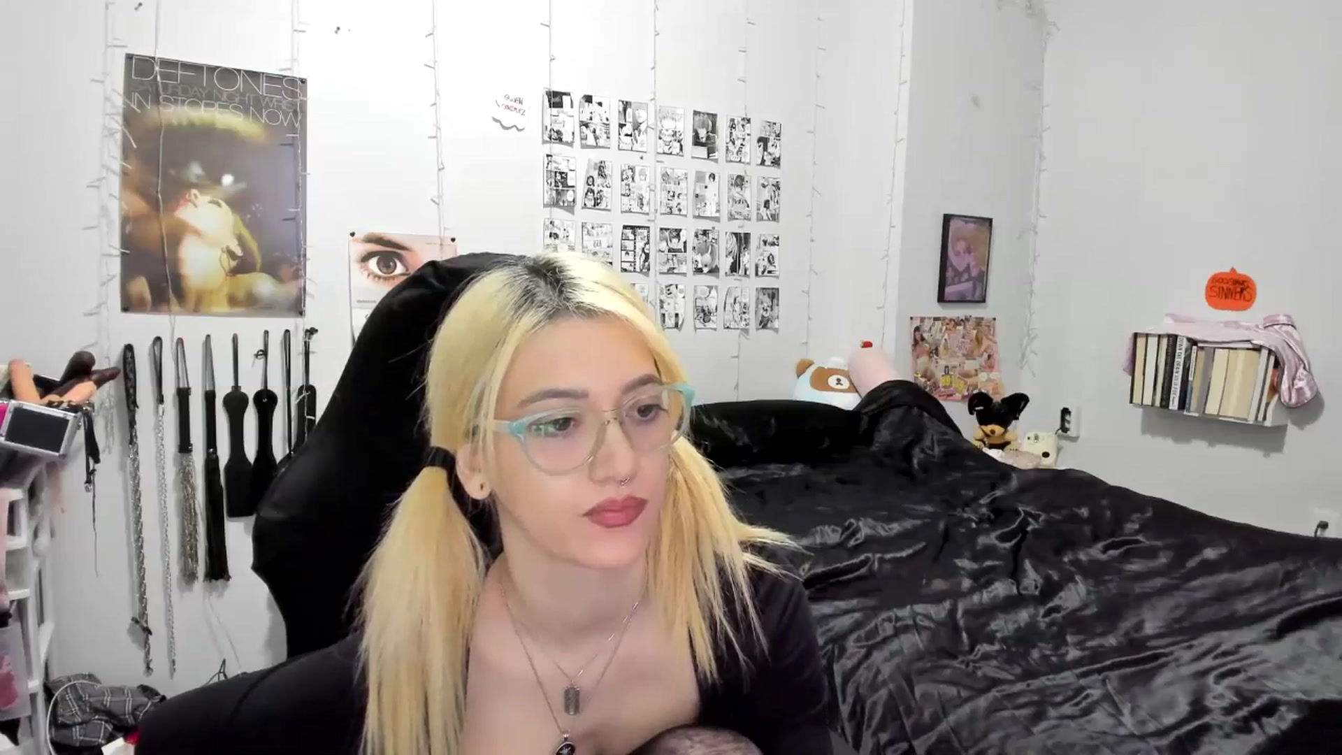 Gallery image thumbnail from AnnaTame's myfreecams stream on, 11/12/2025, 06:15 image 5 of 20