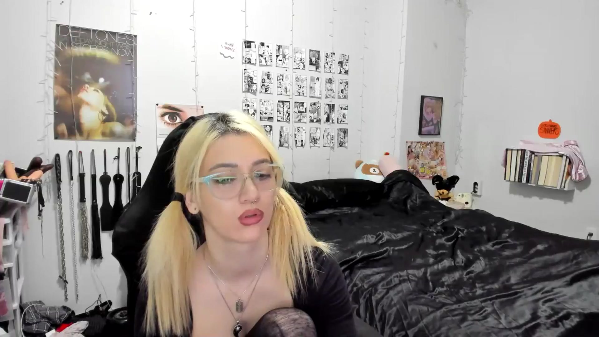 Gallery image thumbnail from AnnaTame's myfreecams stream on, 11/12/2025, 06:15 image 7 of 20