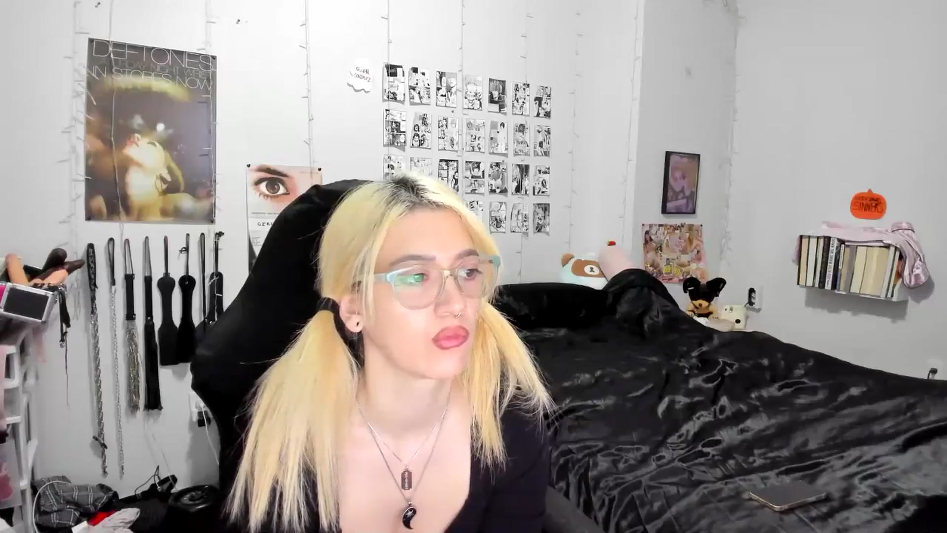 Gallery image thumbnail from AnnaTame's myfreecams stream on, 11/12/2025, 06:15 image 16 of 20