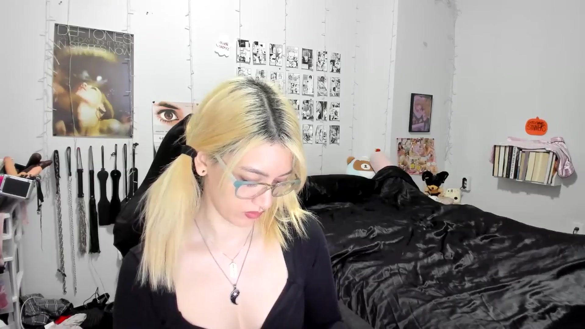 Gallery image thumbnail from AnnaTame's myfreecams stream on, 11/12/2025, 06:15 image 3 of 20