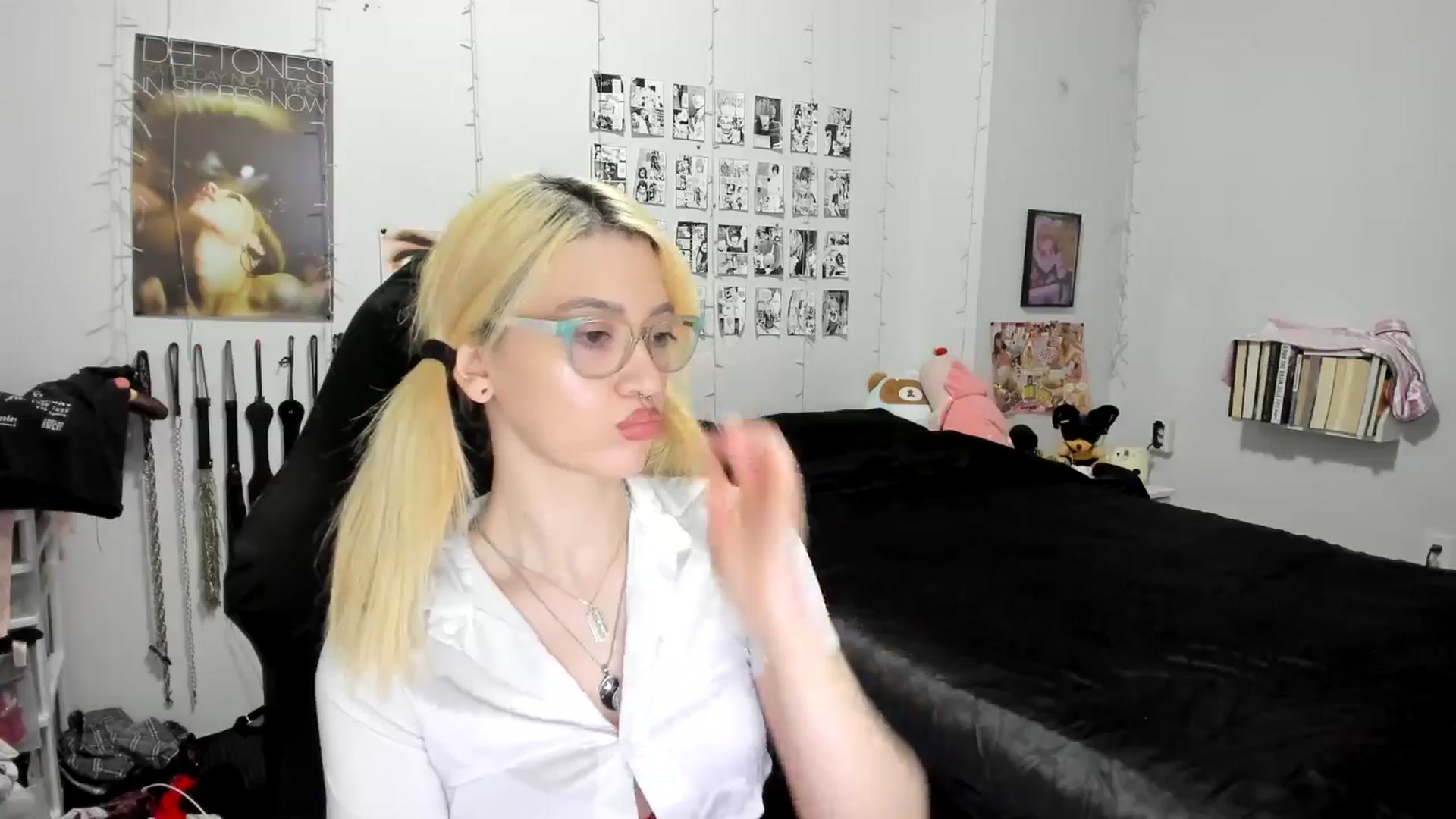Gallery image thumbnail from AnnaTame's myfreecams stream on, 11/13/2025, 06:19 image 9 of 20