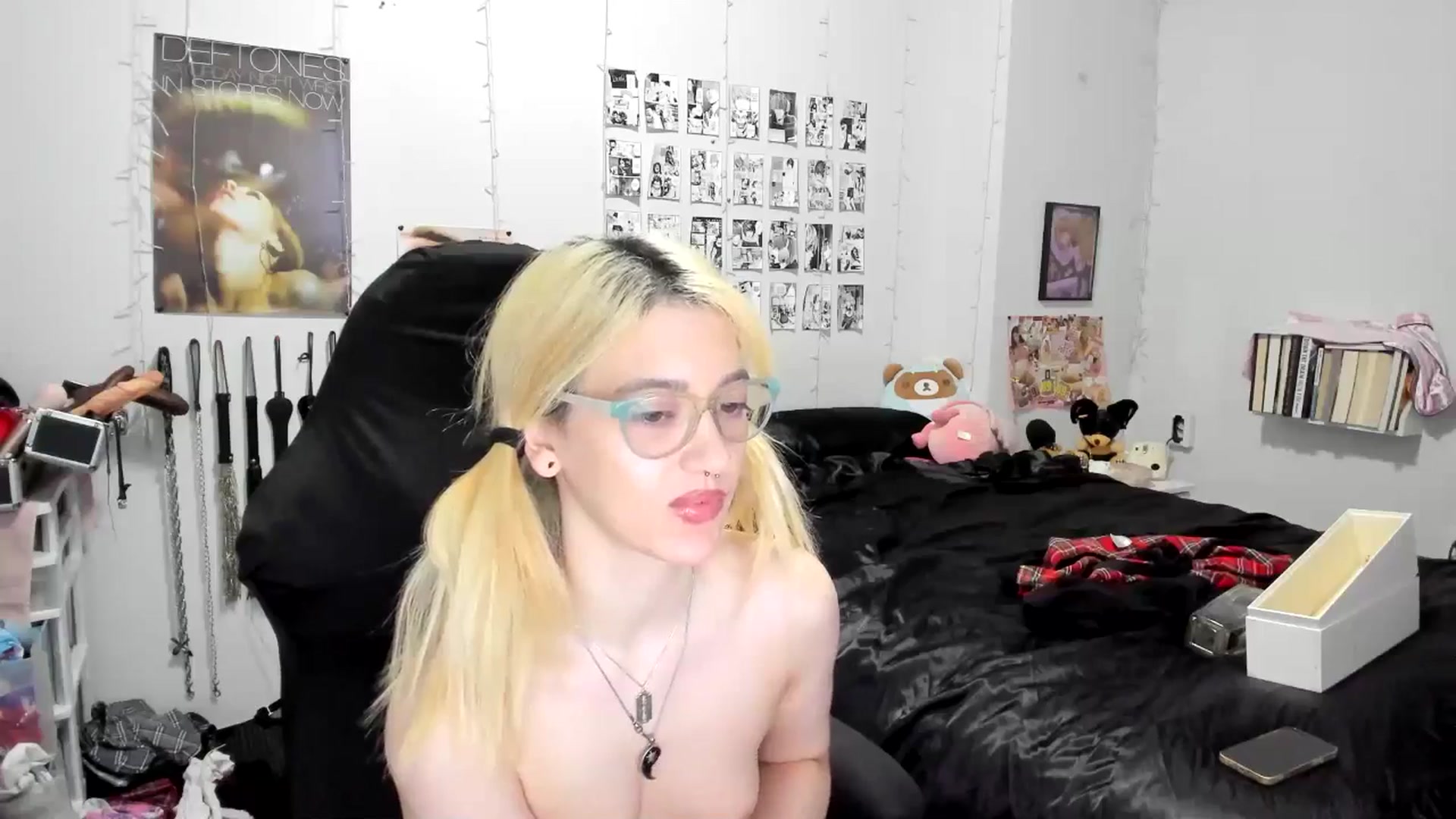 Gallery image thumbnail from AnnaTame's myfreecams stream on, 11/14/2025, 11:38 image 12 of 20