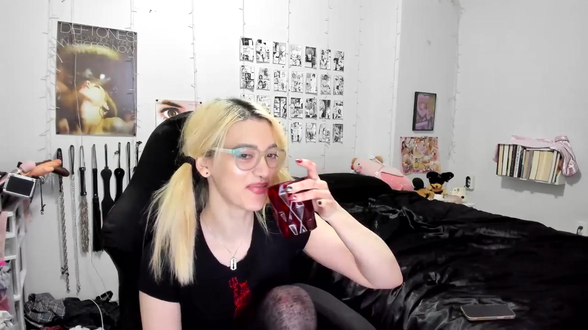 Gallery image thumbnail from AnnaTame's myfreecams stream on, 11/16/2025, 09:37 image 13 of 20