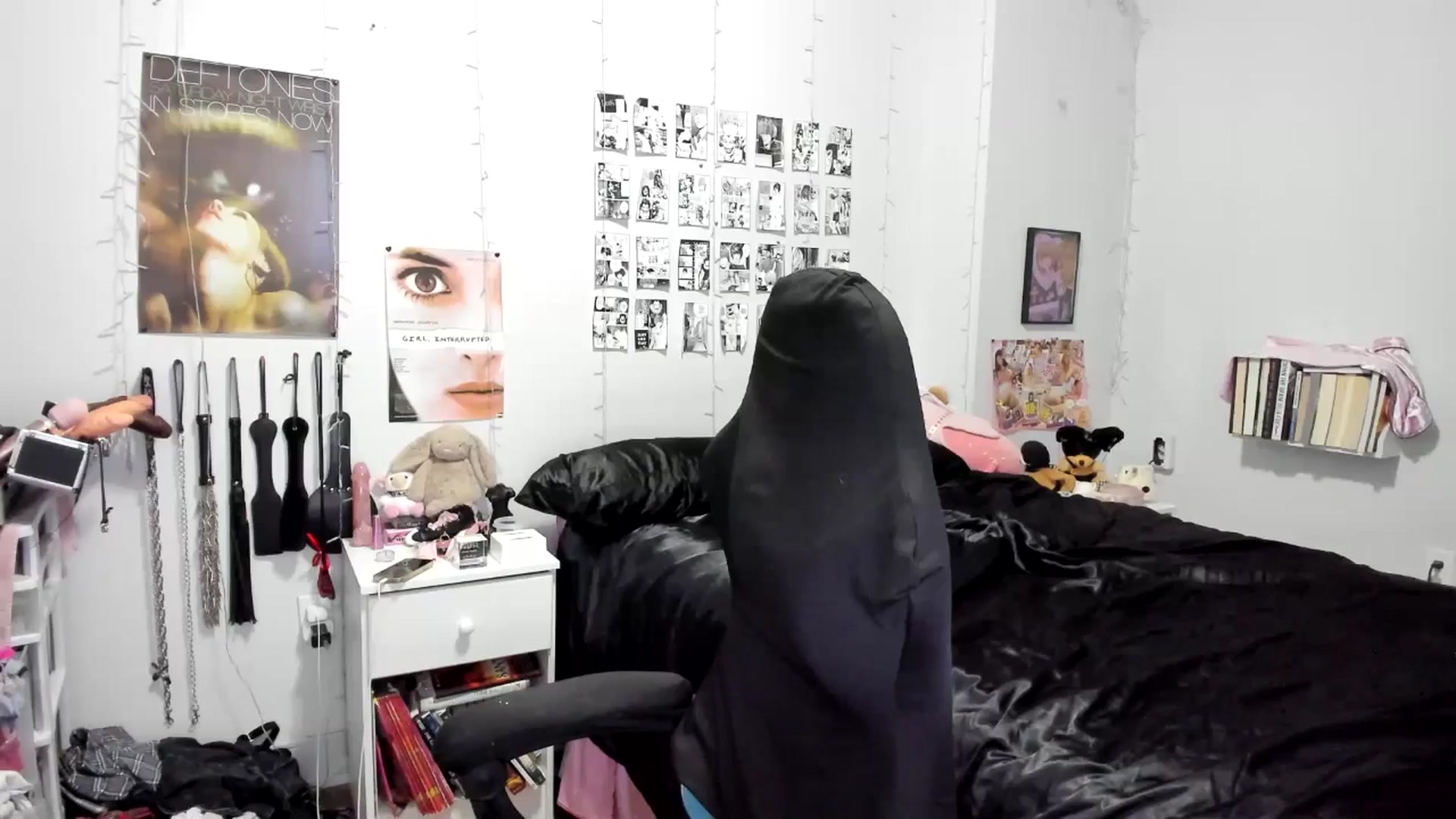 Gallery image thumbnail from AnnaTame's myfreecams stream on, 11/16/2025, 09:37 image 18 of 20