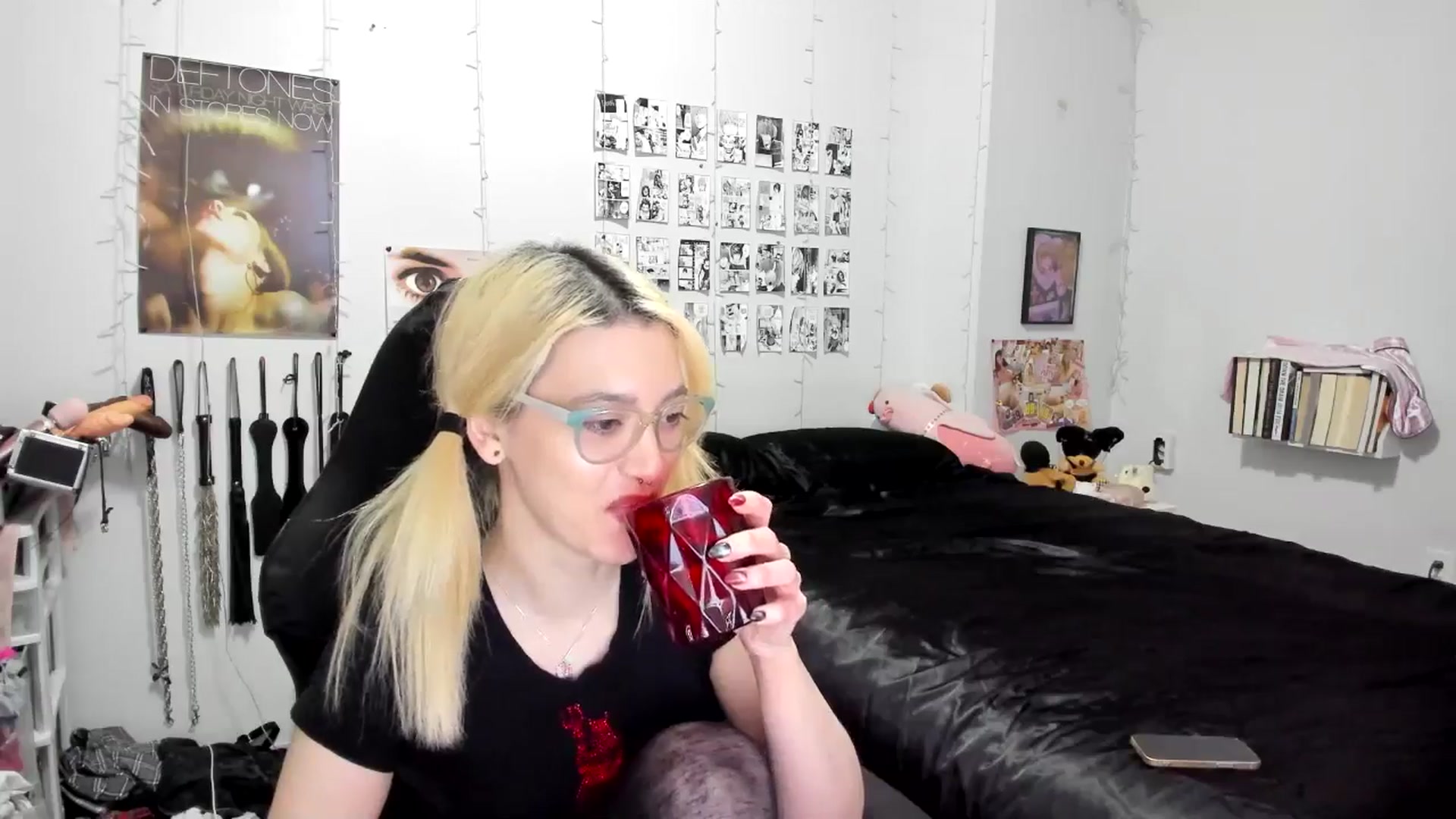 Gallery image thumbnail from AnnaTame's myfreecams stream on, 11/16/2025, 09:37 image 7 of 20