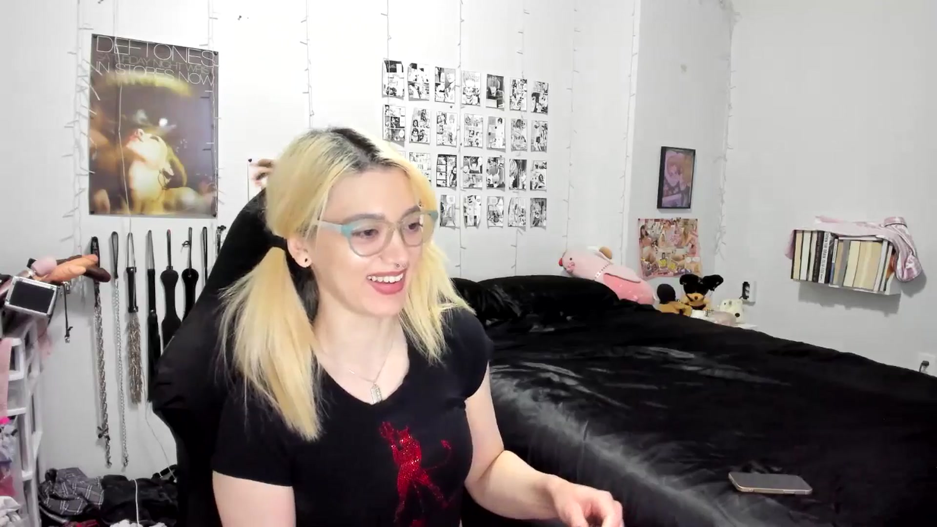 Gallery image thumbnail from AnnaTame's myfreecams stream on, 11/16/2025, 09:37 image 4 of 20