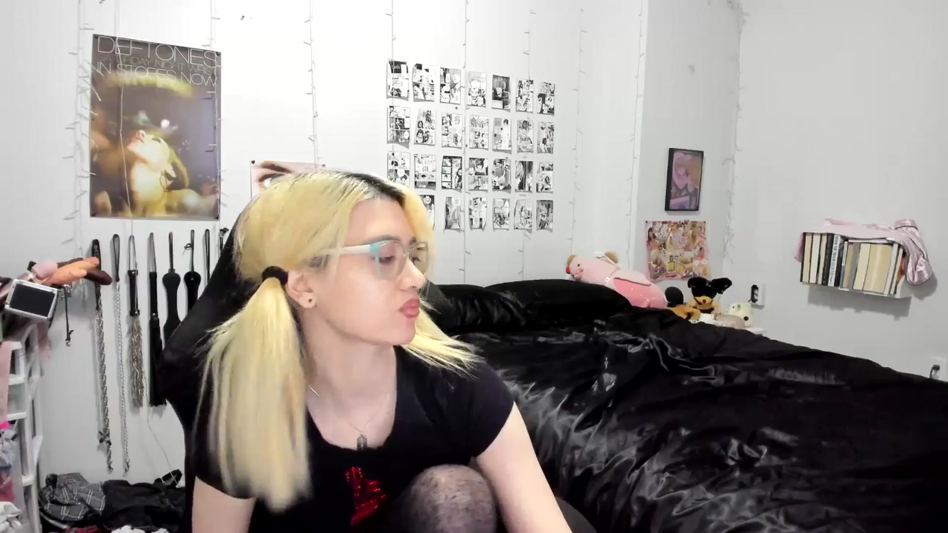 Gallery image thumbnail from AnnaTame's myfreecams stream on, 11/16/2025, 09:37 image 14 of 20