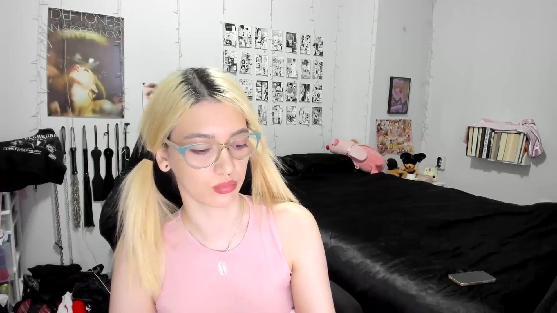 Gallery image thumbnail from AnnaTame's myfreecams stream on, 11/18/2025, 07:18 image 3 of 20
