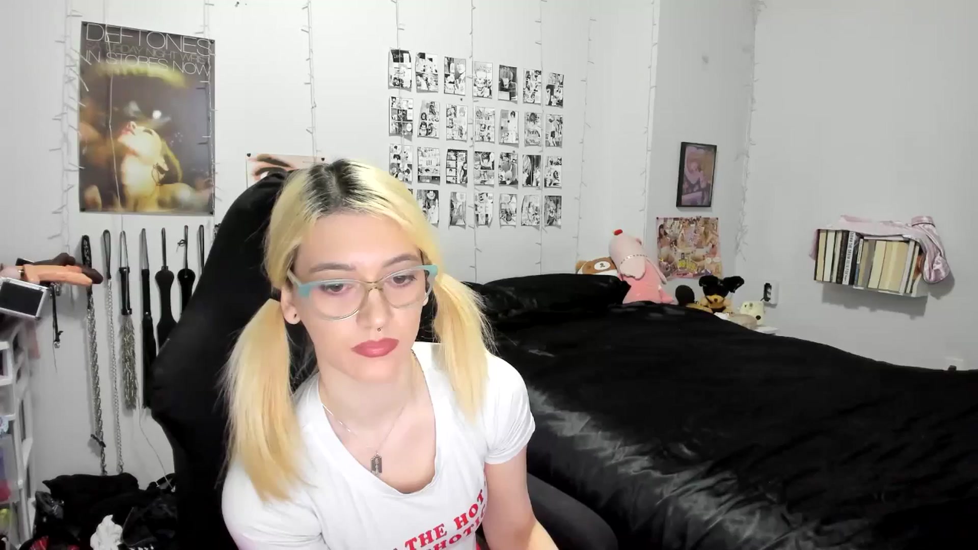 Gallery image thumbnail from AnnaTame's myfreecams stream on, 11/19/2025, 05:35 image 19 of 20