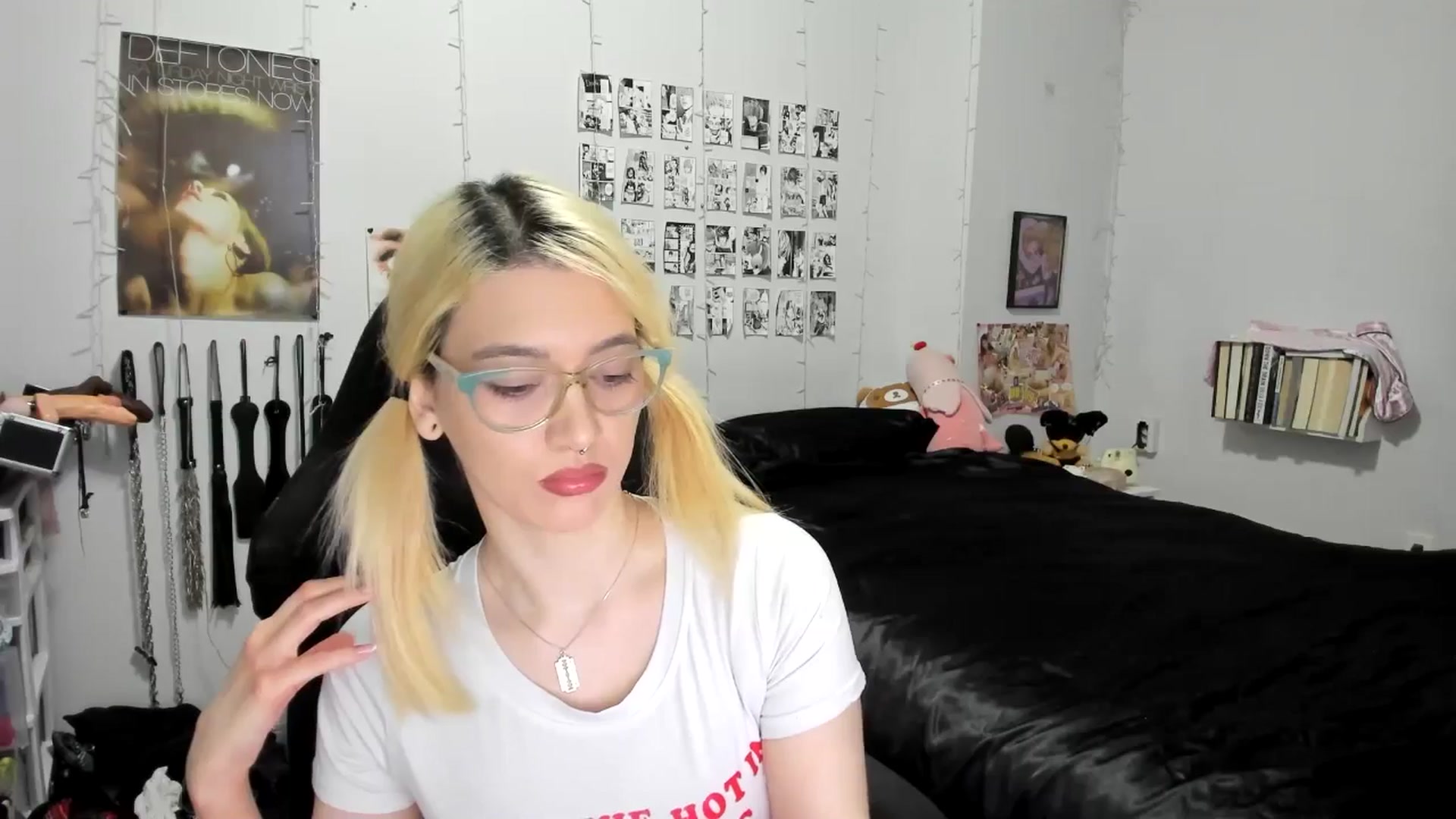Gallery image thumbnail from AnnaTame's myfreecams stream on, 11/19/2025, 05:35 image 8 of 20