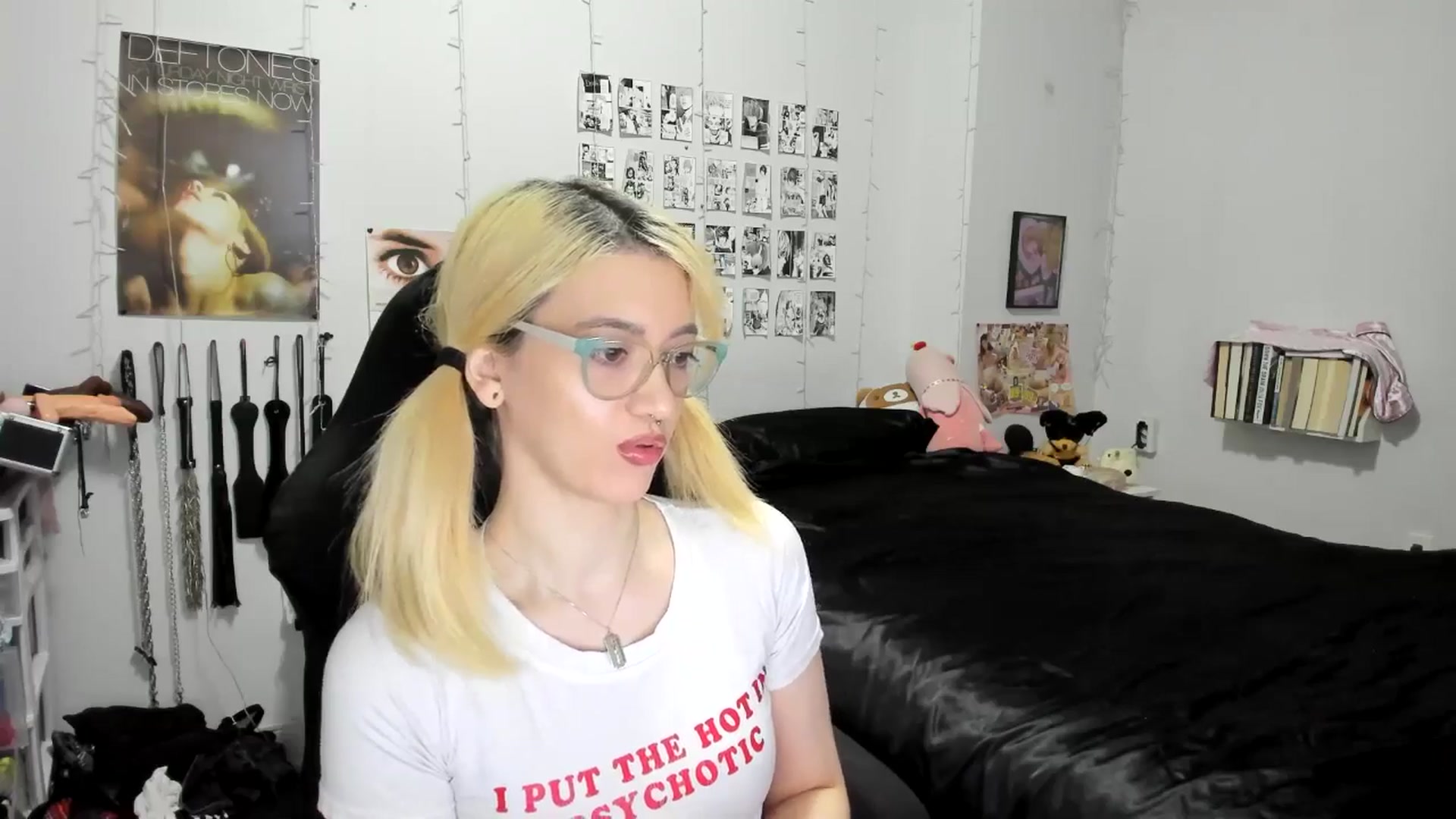 Gallery image thumbnail from AnnaTame's myfreecams stream on, 11/19/2025, 05:35 image 4 of 20