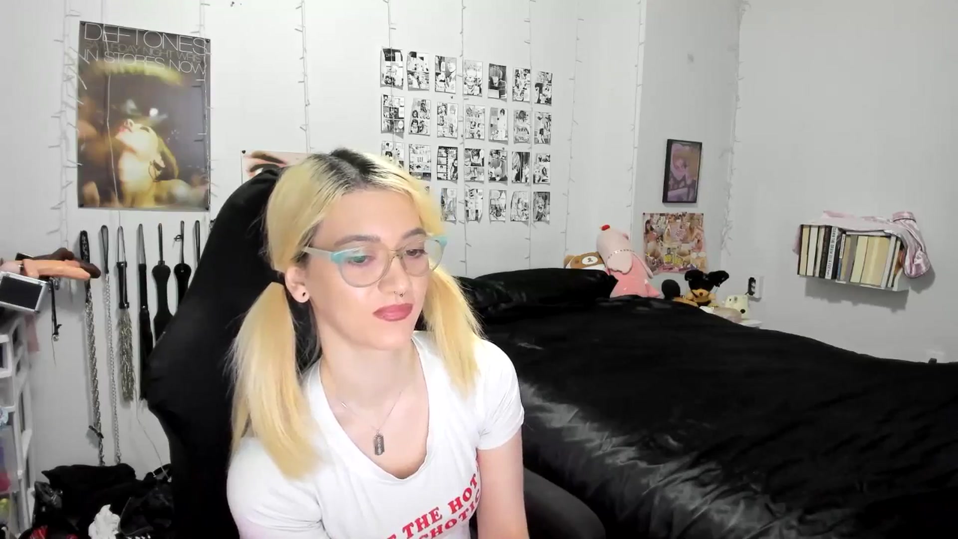 Gallery image thumbnail from AnnaTame's myfreecams stream on, 11/19/2025, 05:35 image 18 of 20