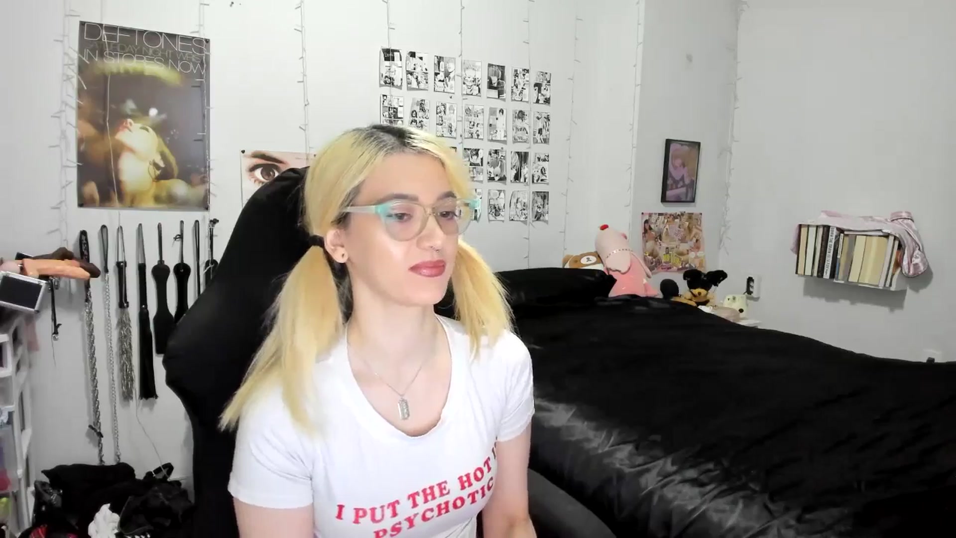 Gallery image thumbnail from AnnaTame's myfreecams stream on, 11/19/2025, 05:35 image 13 of 20