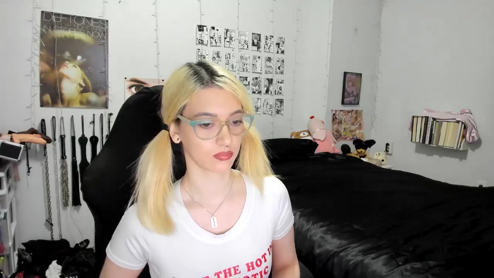 Gallery image thumbnail from AnnaTame's myfreecams stream on, 11/19/2025, 05:35 image 5 of 20