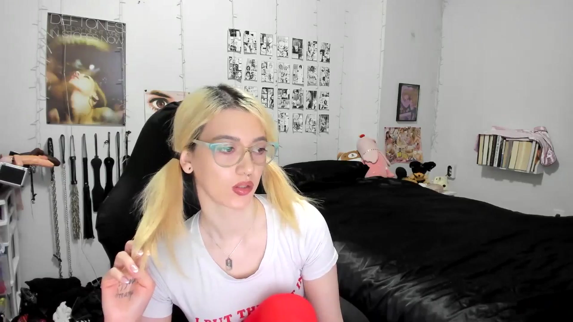 Gallery image thumbnail from AnnaTame's myfreecams stream on, 11/19/2025, 05:35 image 10 of 20