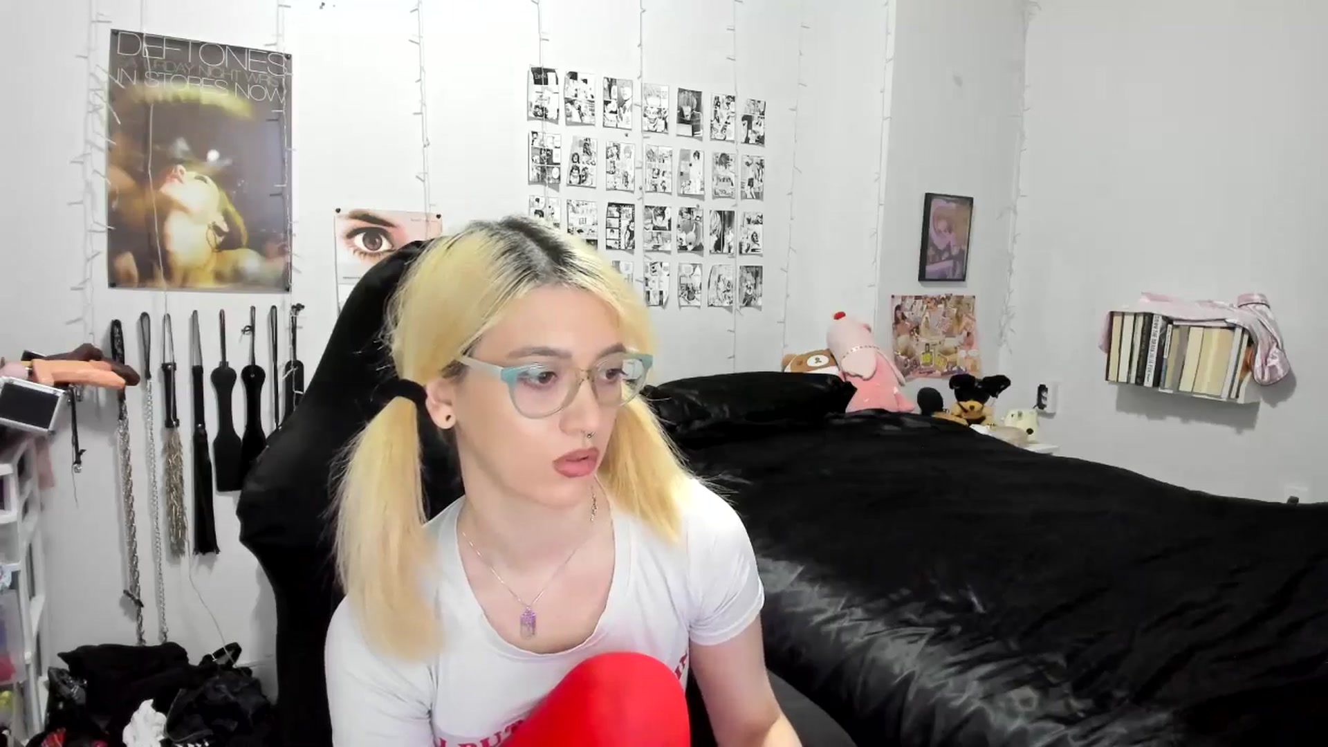 Gallery image thumbnail from AnnaTame's myfreecams stream on, 11/19/2025, 07:05 image 6 of 20