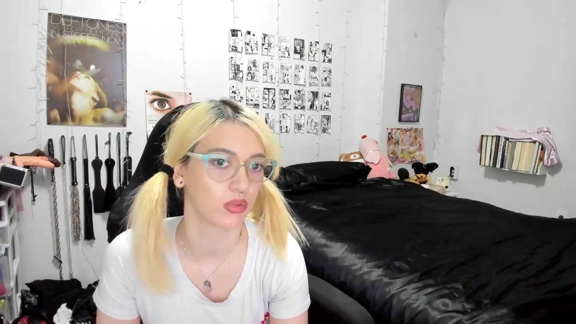 Gallery image thumbnail from AnnaTame's myfreecams stream on, 11/19/2025, 07:05 image 5 of 20