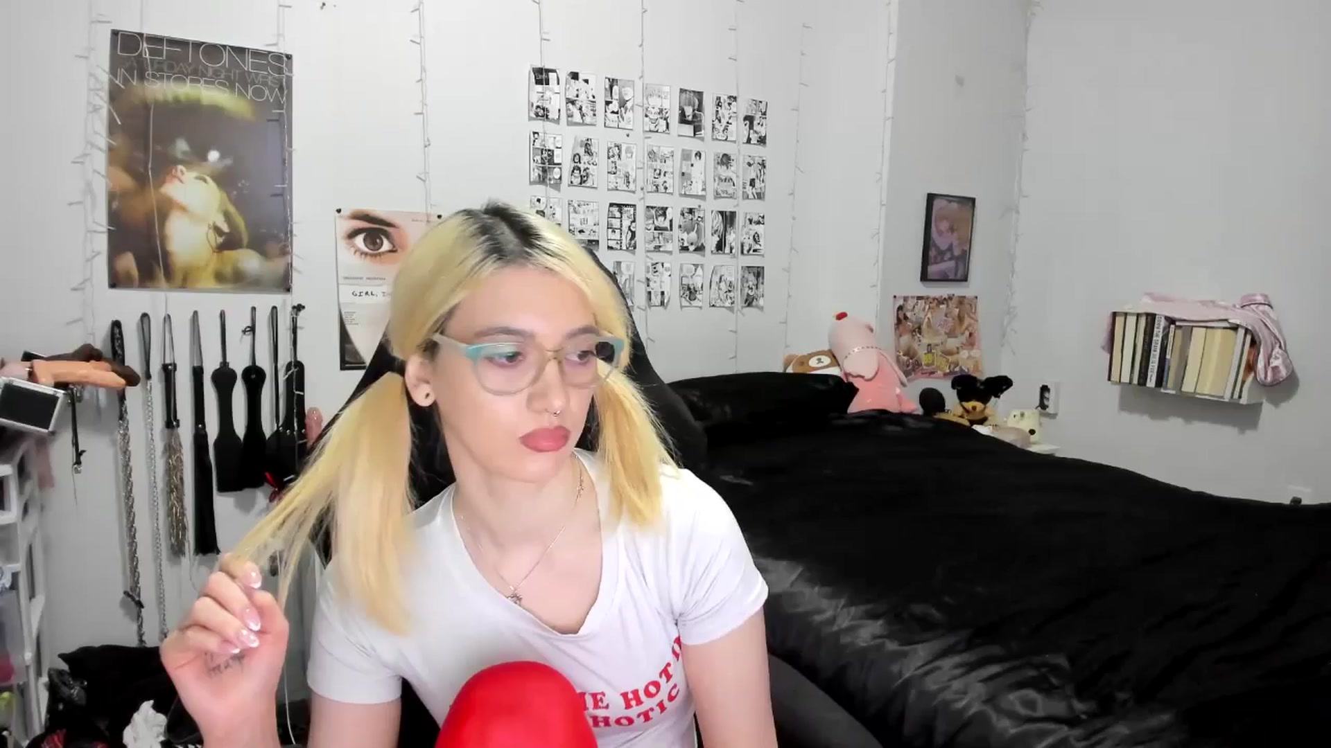 Gallery image thumbnail from AnnaTame's myfreecams stream on, 11/19/2025, 07:05 image 1 of 20