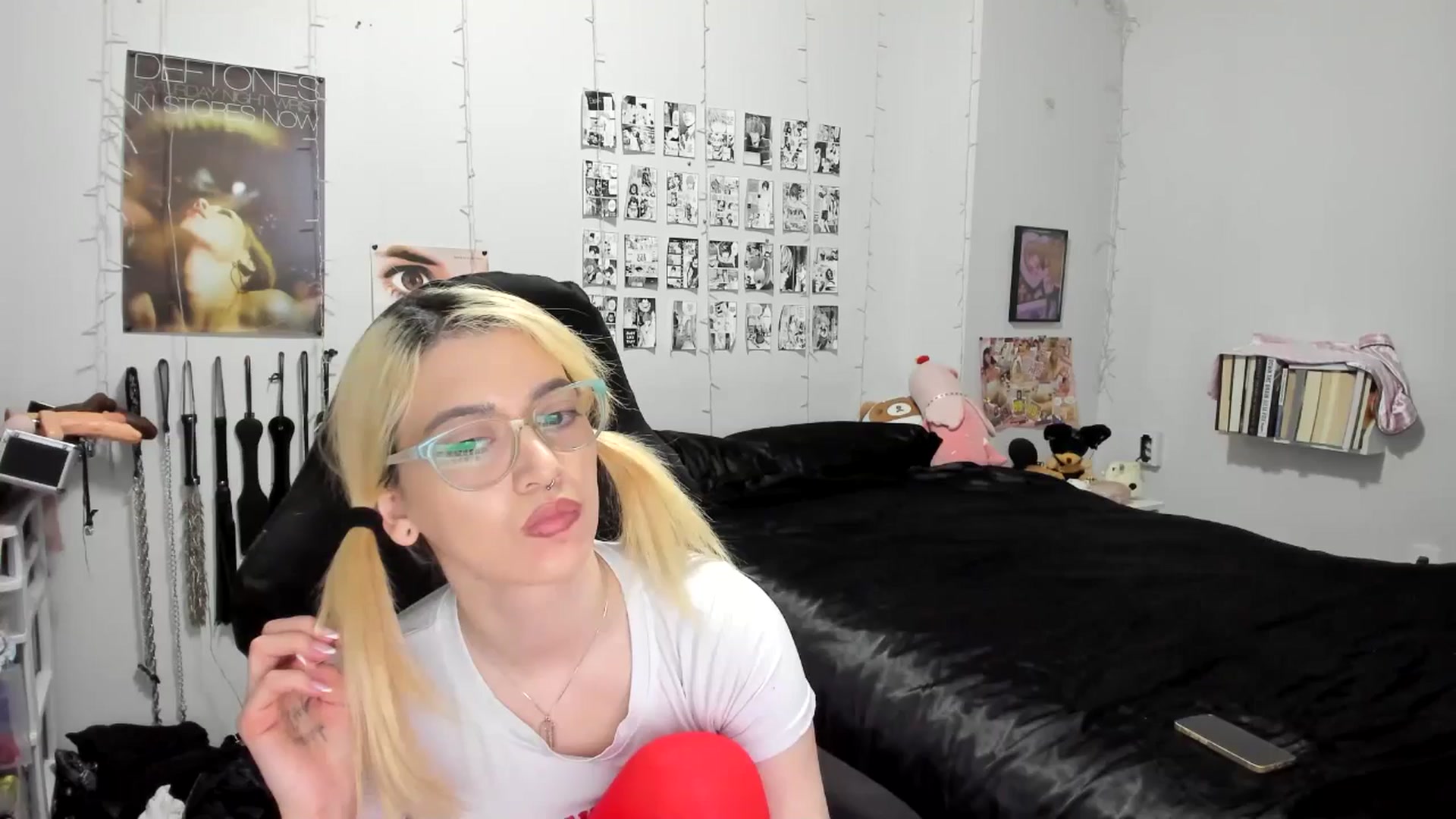 Gallery image thumbnail from AnnaTame's myfreecams stream on, 11/19/2025, 07:42 image 9 of 20