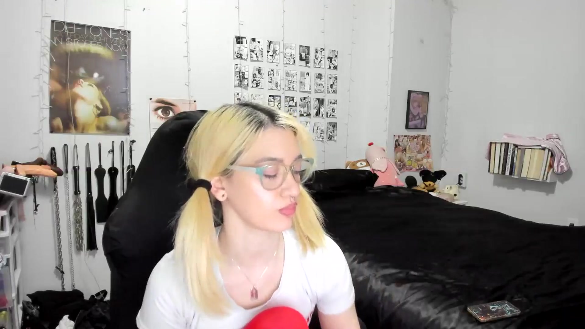 Gallery image thumbnail from AnnaTame's myfreecams stream on, 11/19/2025, 07:42 image 12 of 20