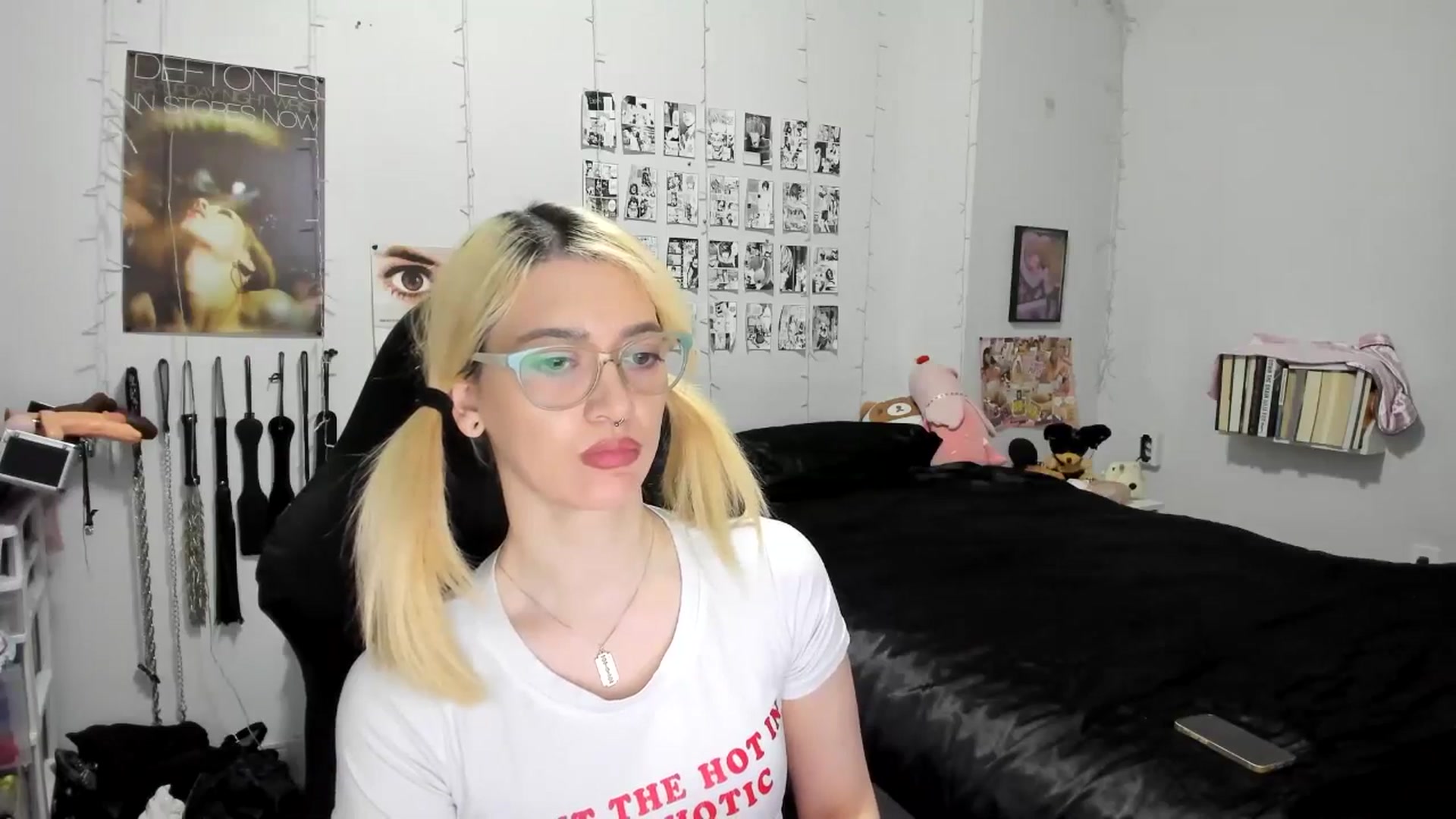 Gallery image thumbnail from AnnaTame's myfreecams stream on, 11/19/2025, 07:42 image 2 of 20