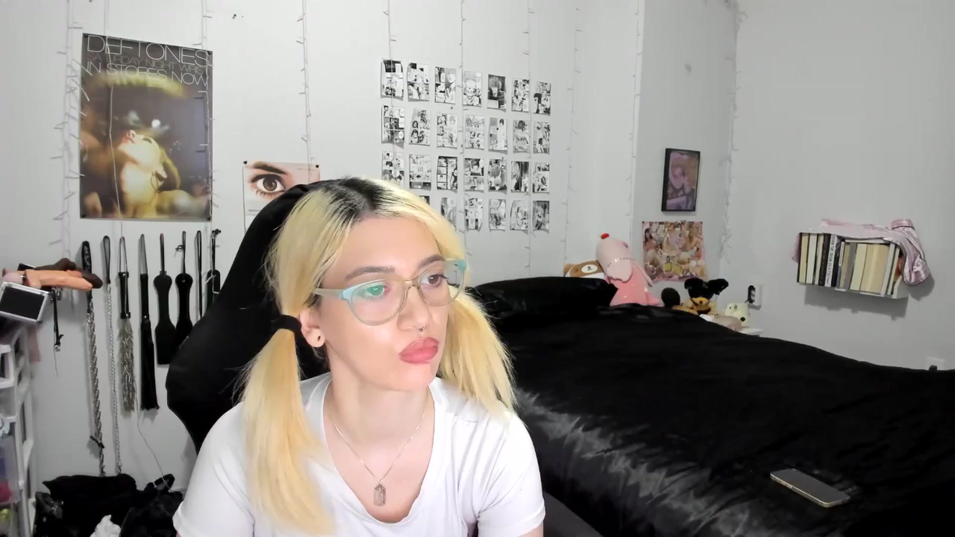 Gallery image thumbnail from AnnaTame's myfreecams stream on, 11/19/2025, 07:42 image 7 of 20