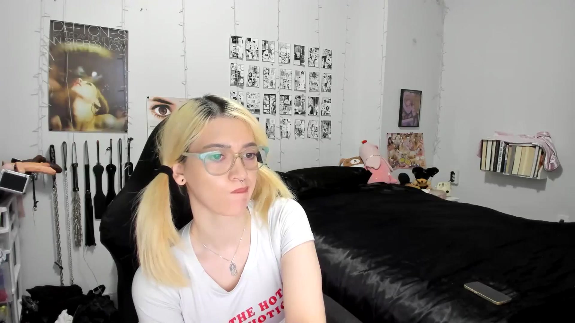 Gallery image thumbnail from AnnaTame's myfreecams stream on, 11/19/2025, 07:42 image 3 of 20