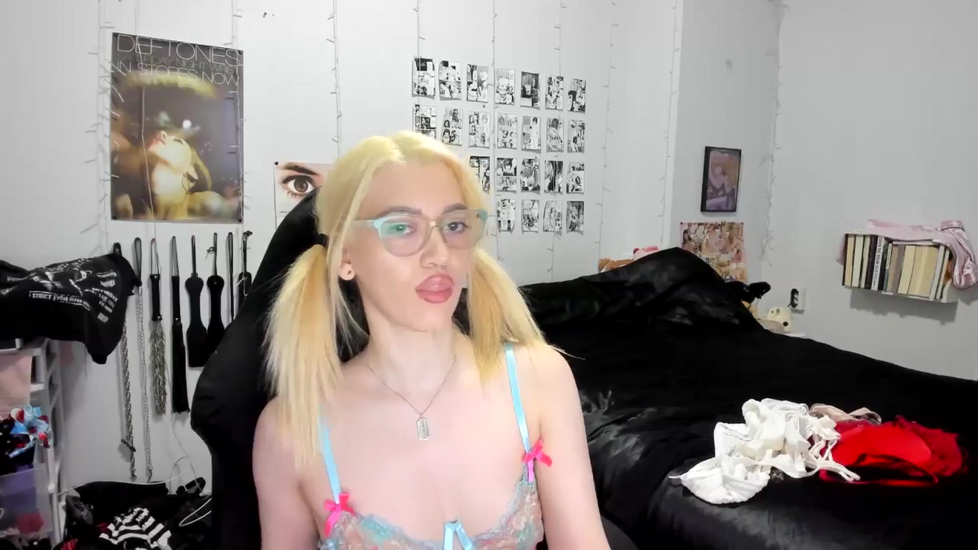 Gallery image thumbnail from AnnaTame's myfreecams stream on, 11/21/2025, 07:19 image 10 of 20