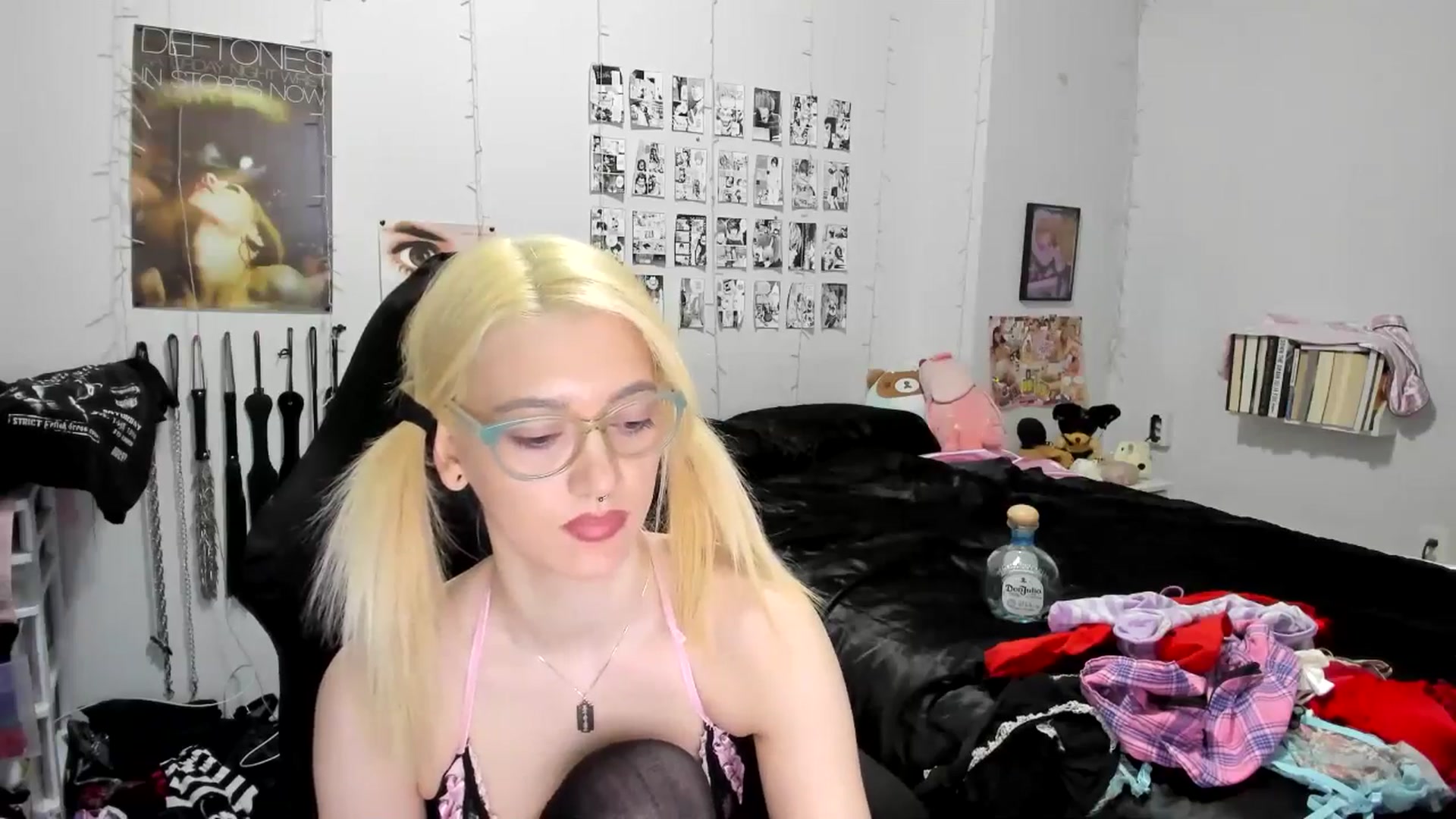 Gallery image thumbnail from AnnaTame's myfreecams stream on, 11/21/2025, 07:52 image 5 of 20