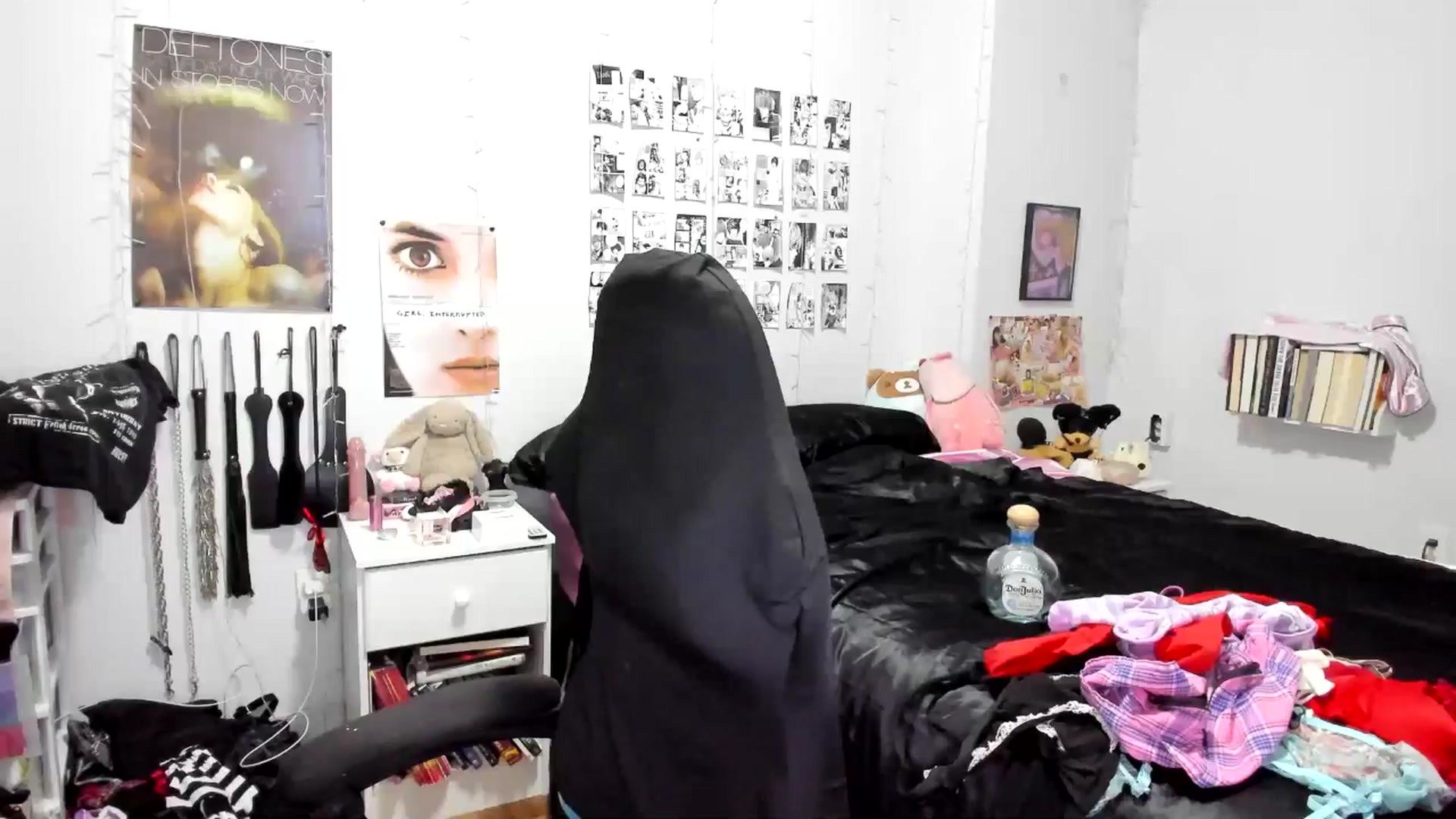 Gallery image thumbnail from AnnaTame's myfreecams stream on, 11/21/2025, 07:52 image 10 of 20