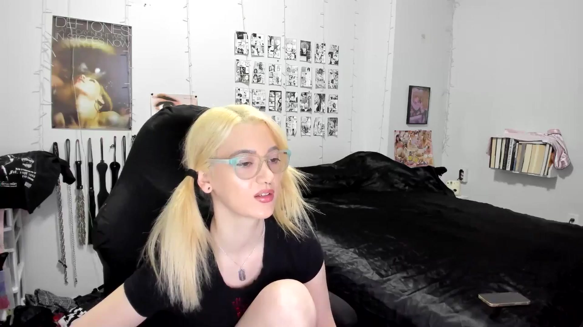 Gallery image thumbnail from AnnaTame's myfreecams stream on, 11/23/2025, 06:10 image 10 of 20