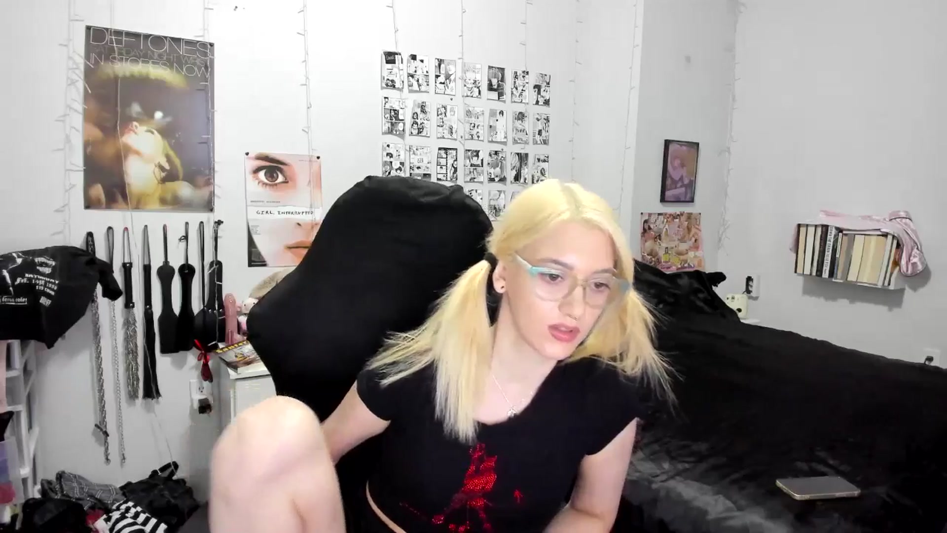 Gallery image thumbnail from AnnaTame's myfreecams stream on, 11/23/2025, 06:10 image 15 of 20