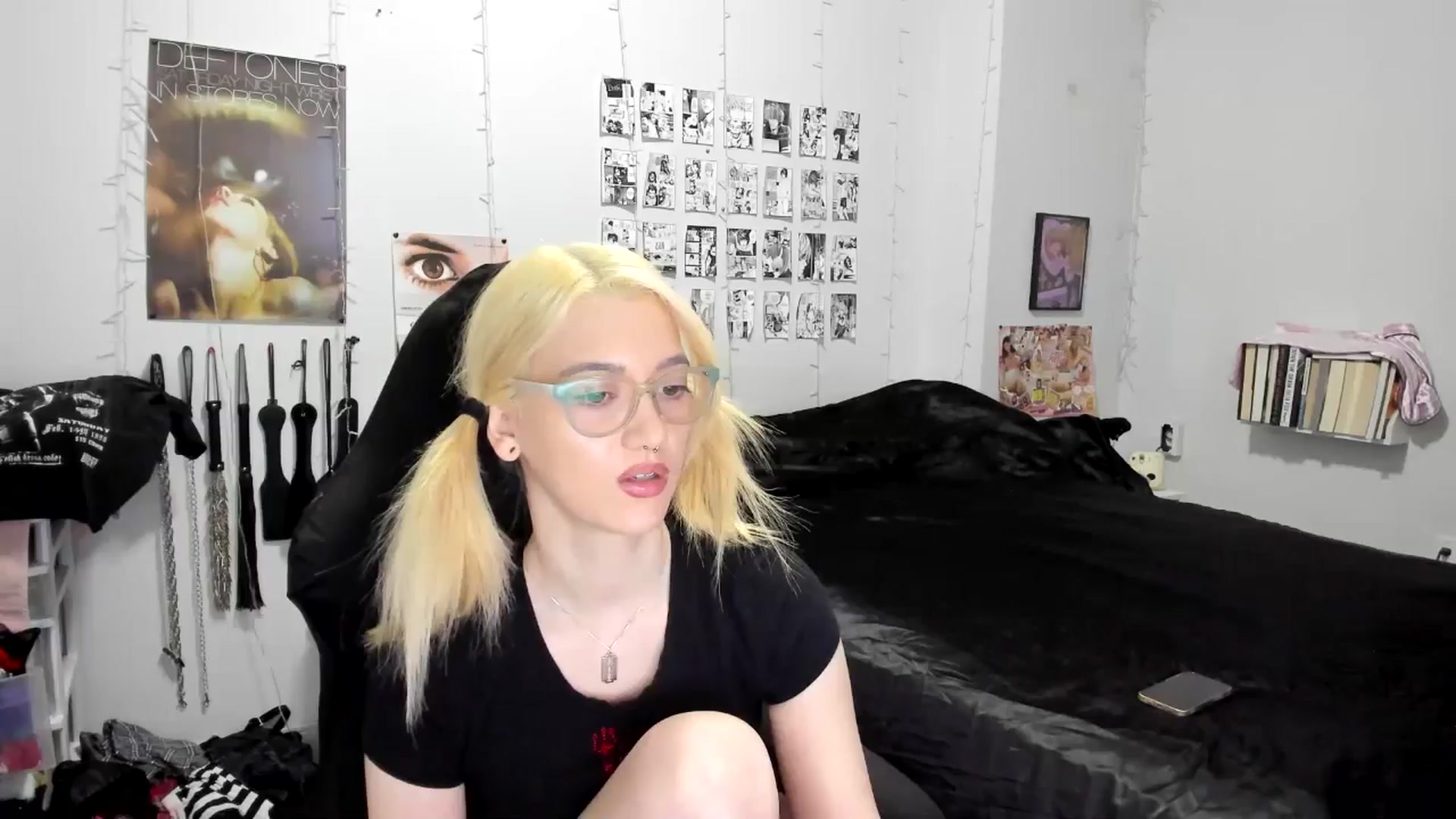 Gallery image thumbnail from AnnaTame's myfreecams stream on, 11/23/2025, 06:30 image 1 of 20