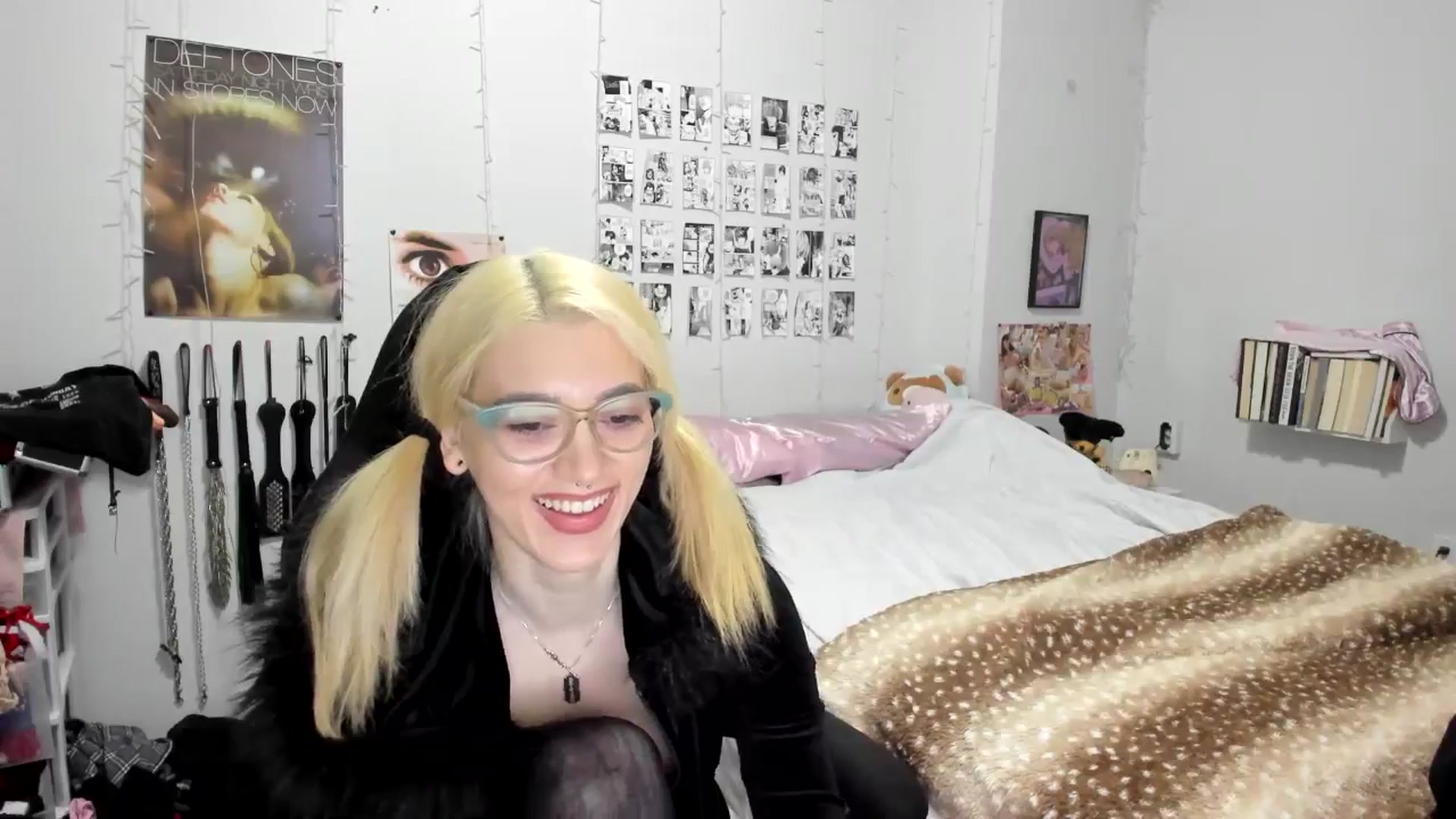Gallery image thumbnail from AnnaTame's myfreecams stream on, 11/27/2025, 07:47 image 10 of 20