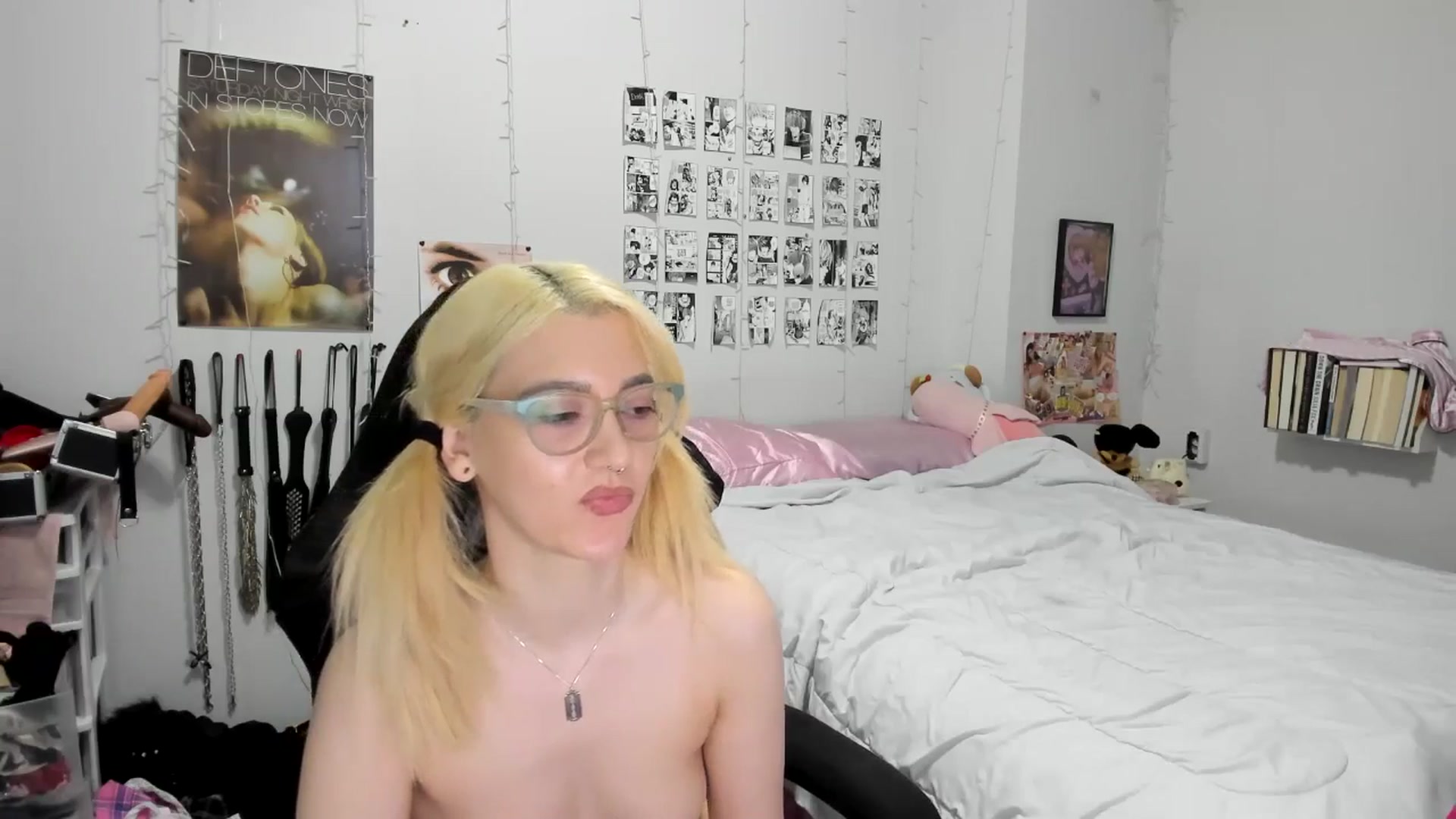 Gallery image thumbnail from AnnaTame's myfreecams stream on, 12/01/2025, 07:57 image 6 of 20