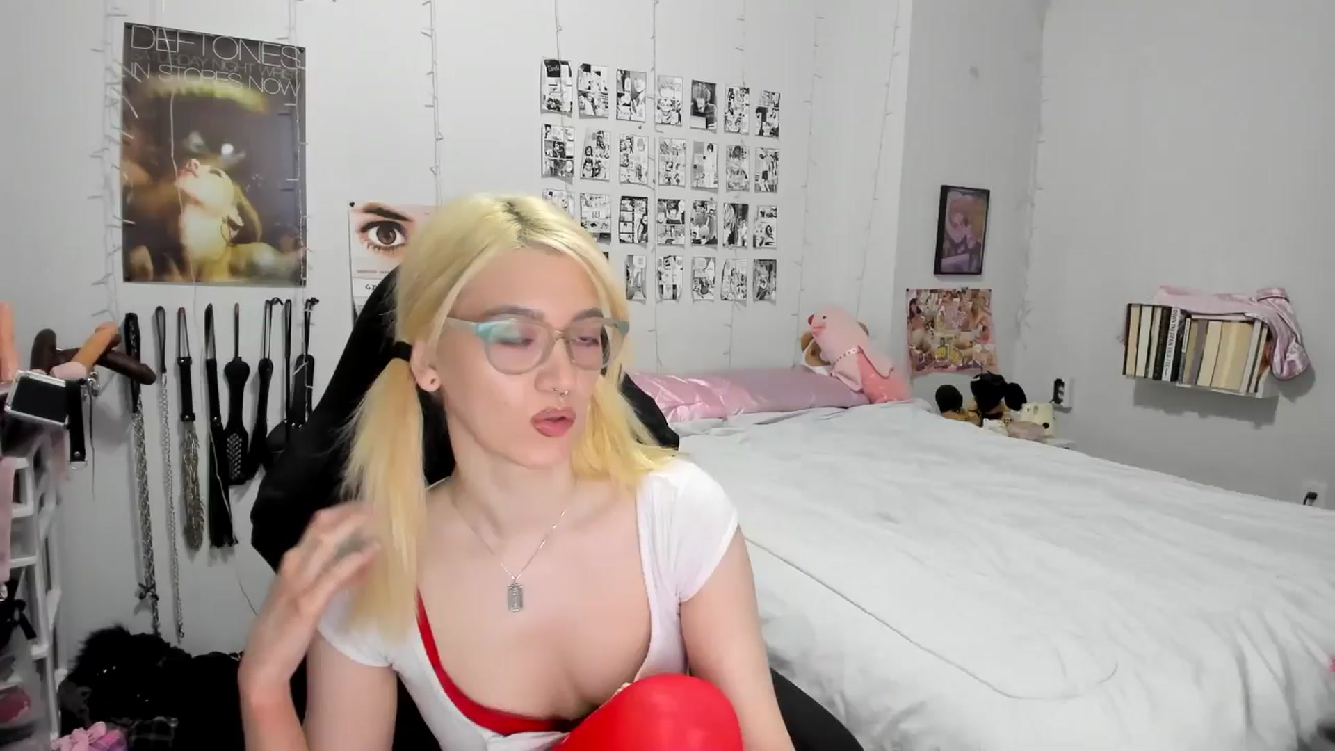 Gallery image thumbnail from AnnaTame's myfreecams stream on, 12/02/2025, 06:06 image 5 of 20