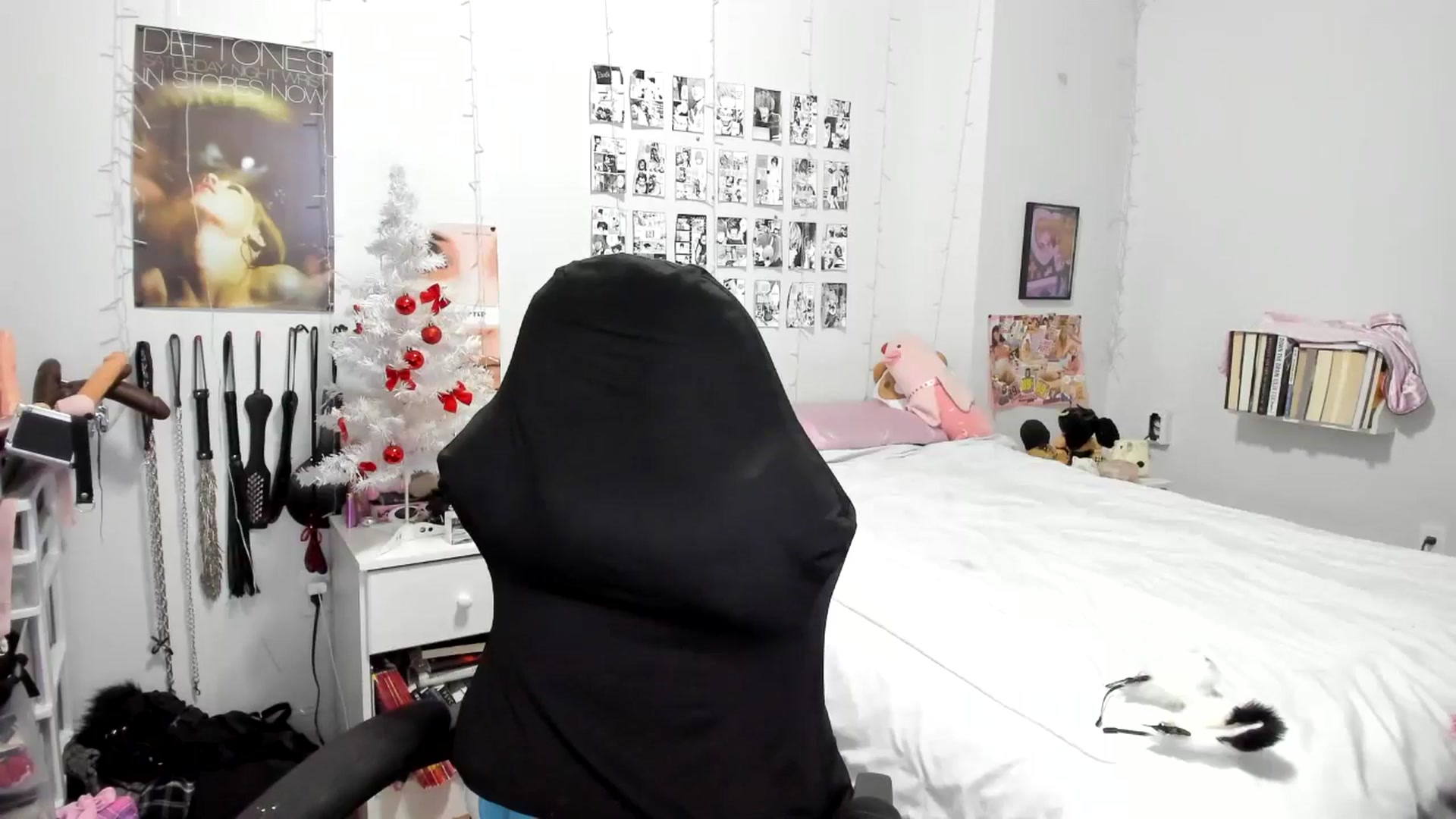 Gallery image thumbnail from AnnaTame's myfreecams stream on, 12/02/2025, 06:06 image 9 of 20