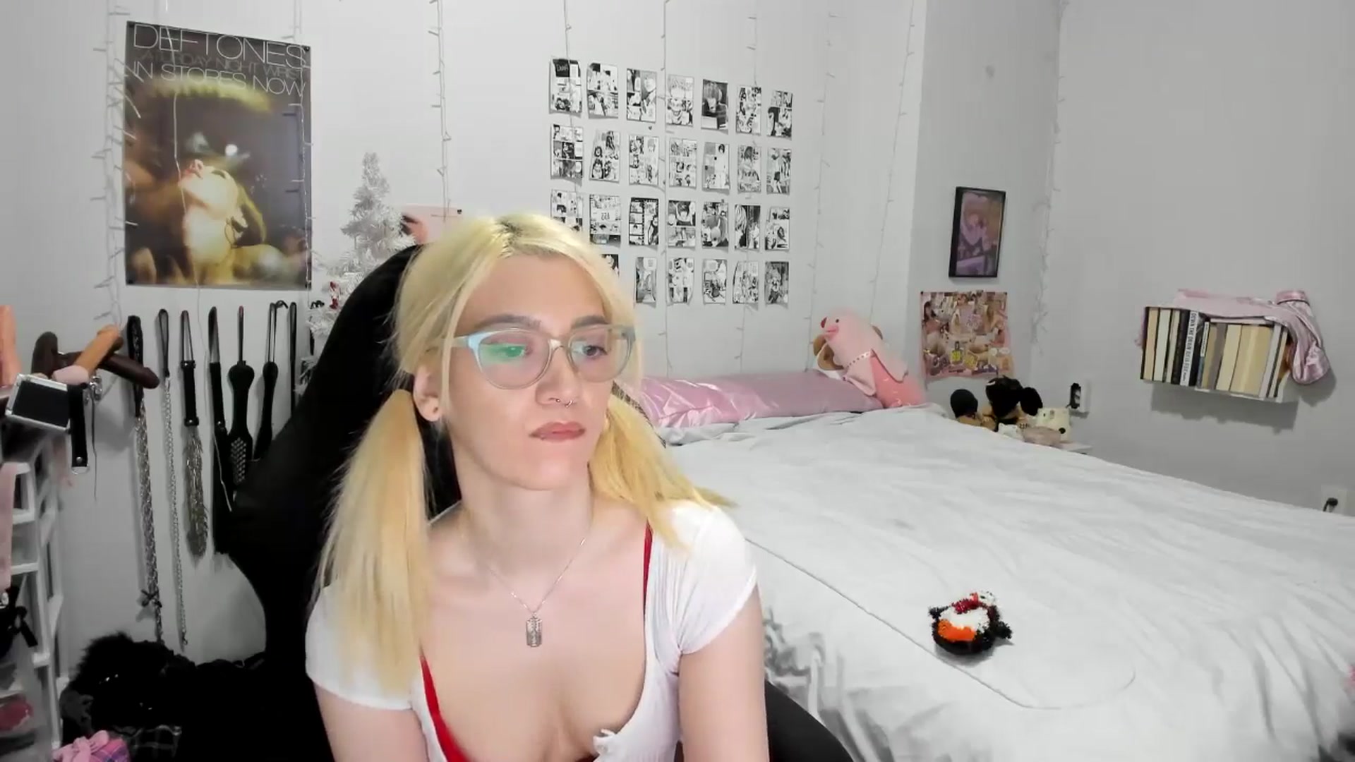 Gallery image thumbnail from AnnaTame's myfreecams stream on, 12/02/2025, 06:06 image 19 of 20
