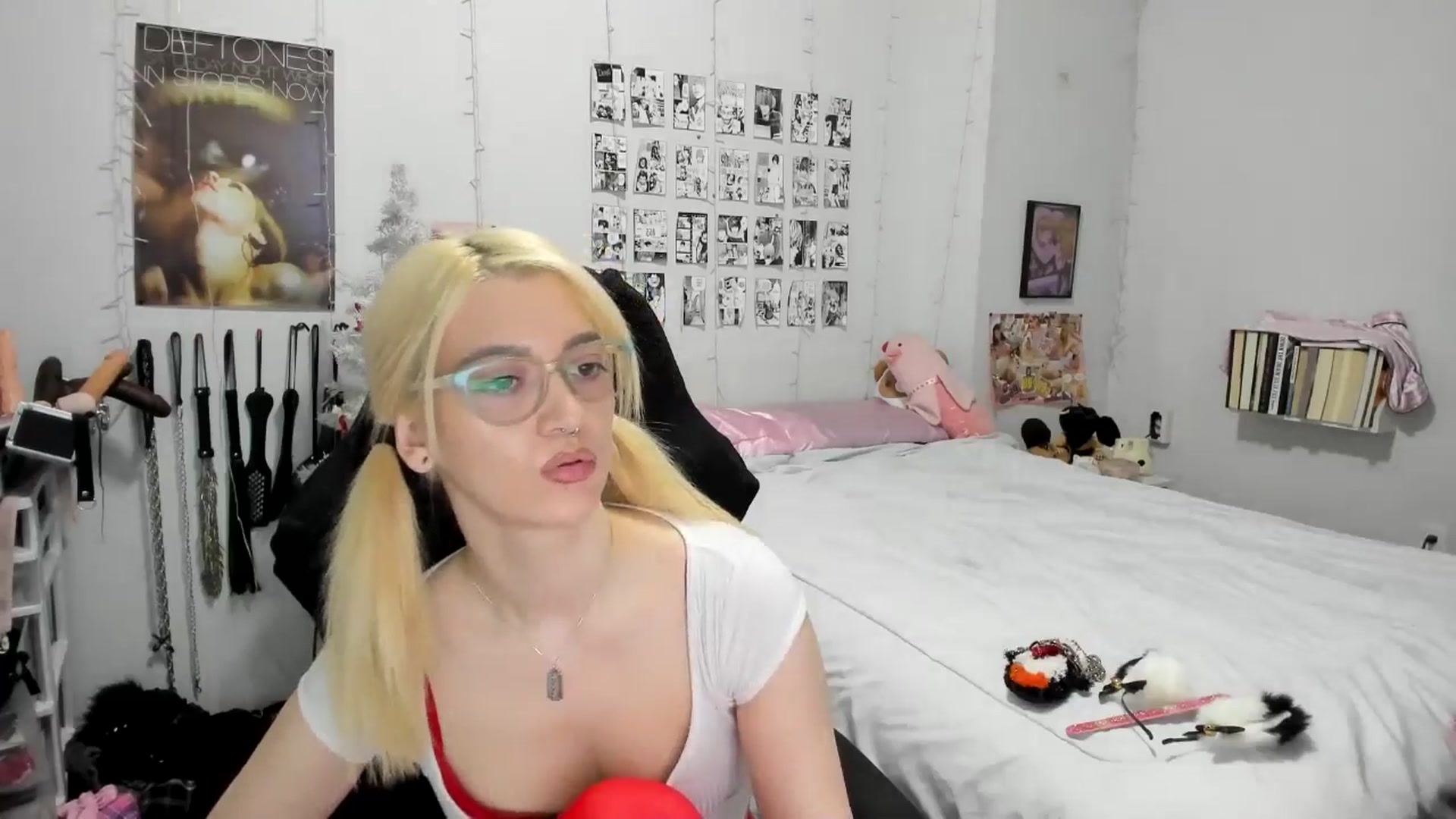 Gallery image thumbnail from AnnaTame's myfreecams stream on, 12/02/2025, 06:06 image 18 of 20